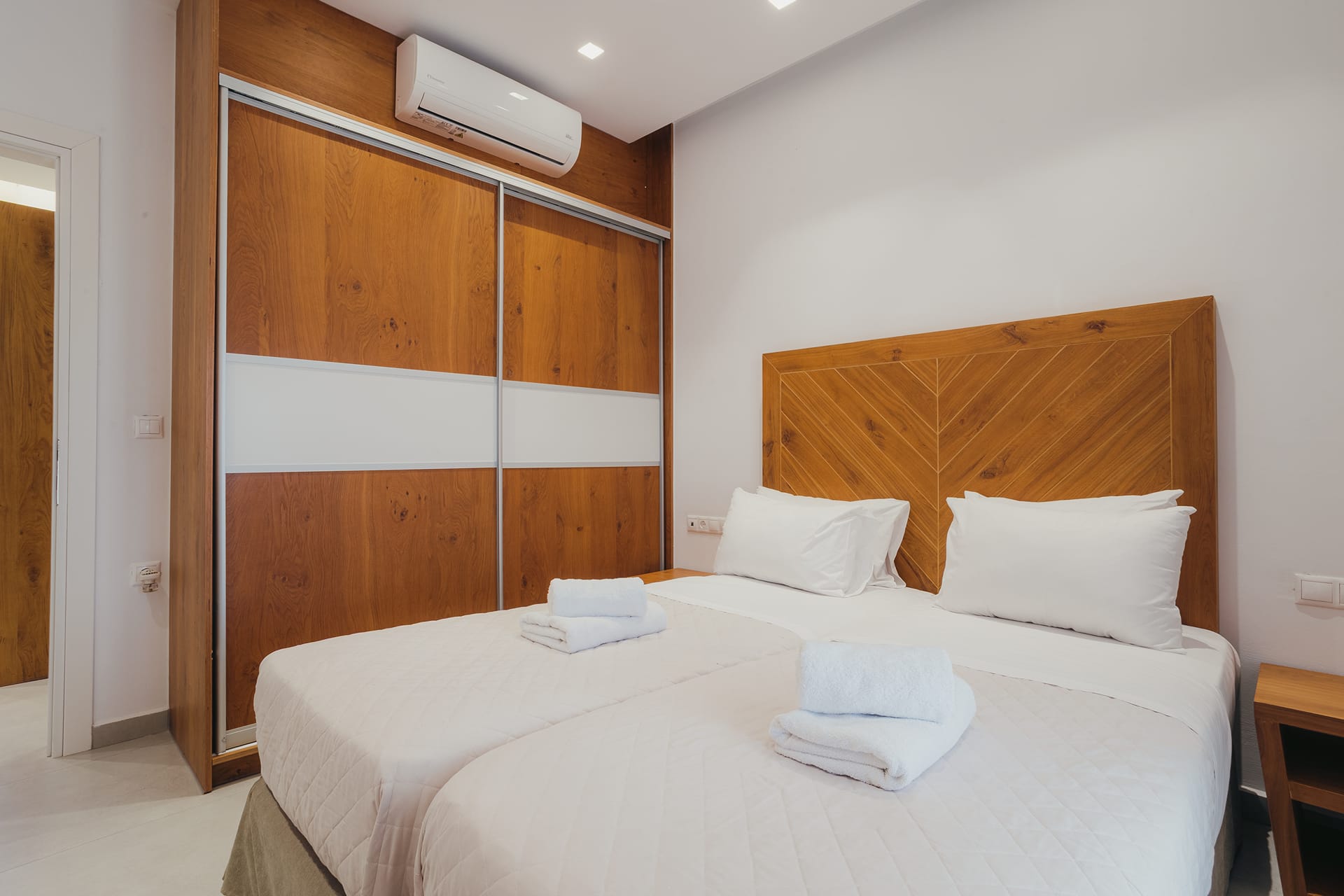 Pool Experience Junior Suite Sea View