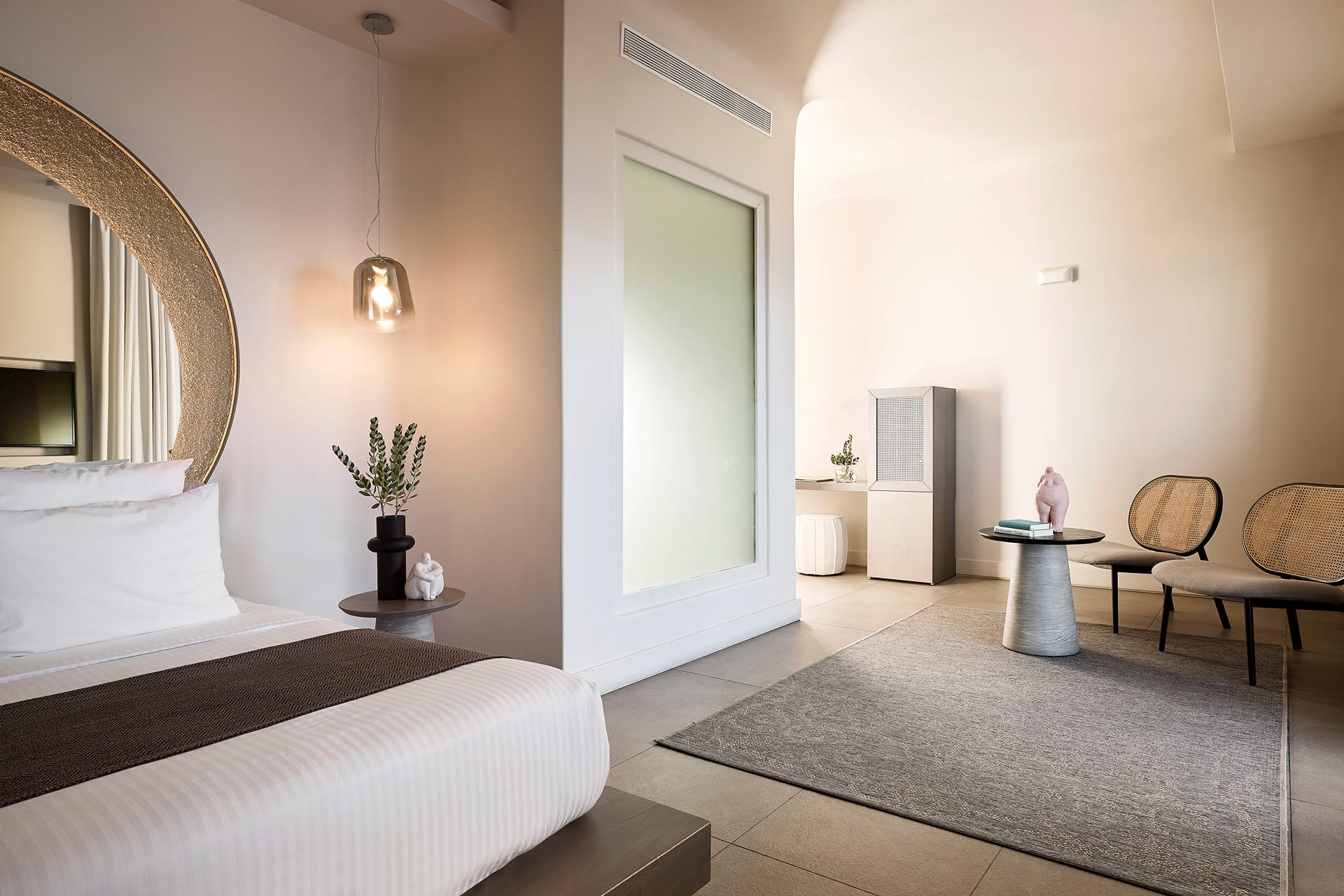 Premium sea view suite with private pool