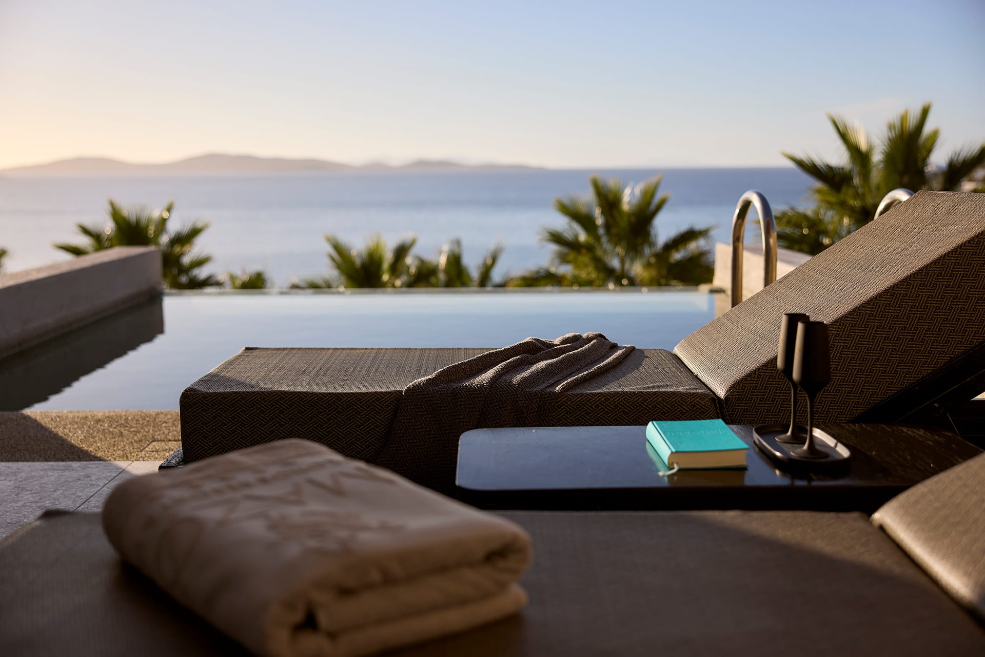 Amazon Mykonos Resort & Spa - ESPOOL - 11