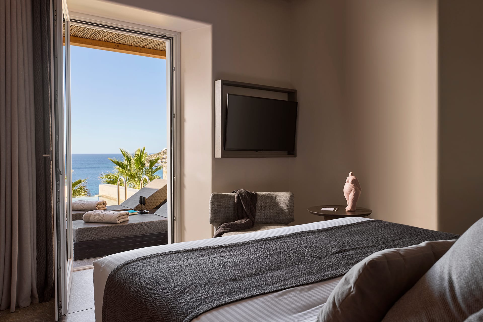 Amazon Mykonos Resort & Spa - ESPOOL - 13
