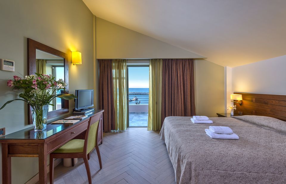 Apartment With Sea View