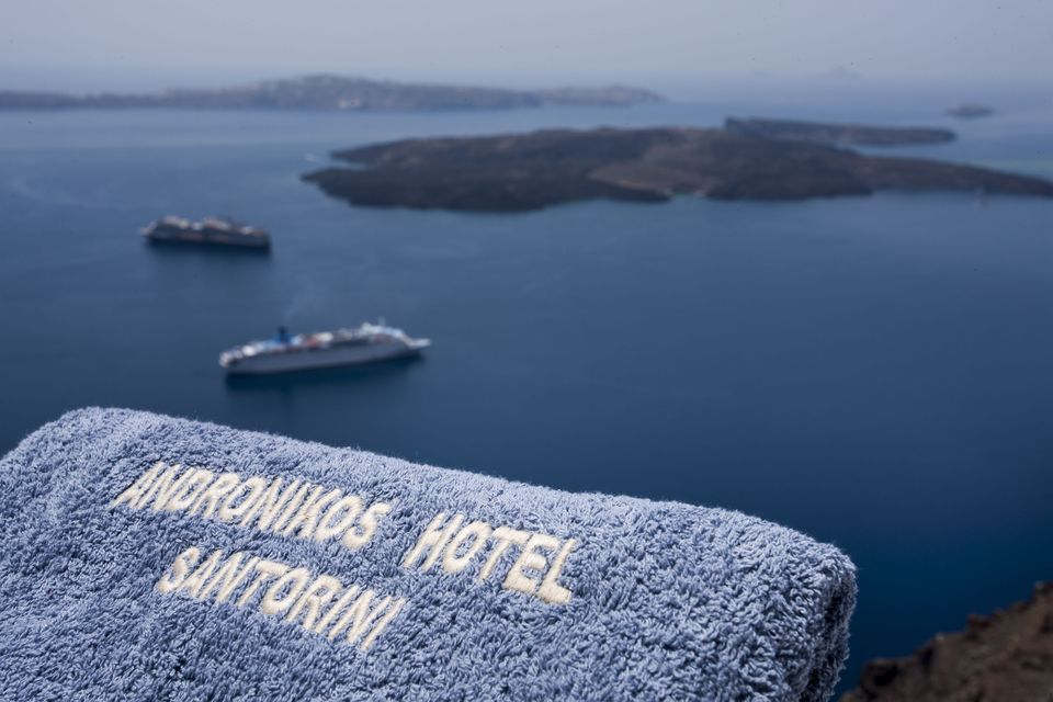 Andronikos Hotel Santorini - UPERS - 10