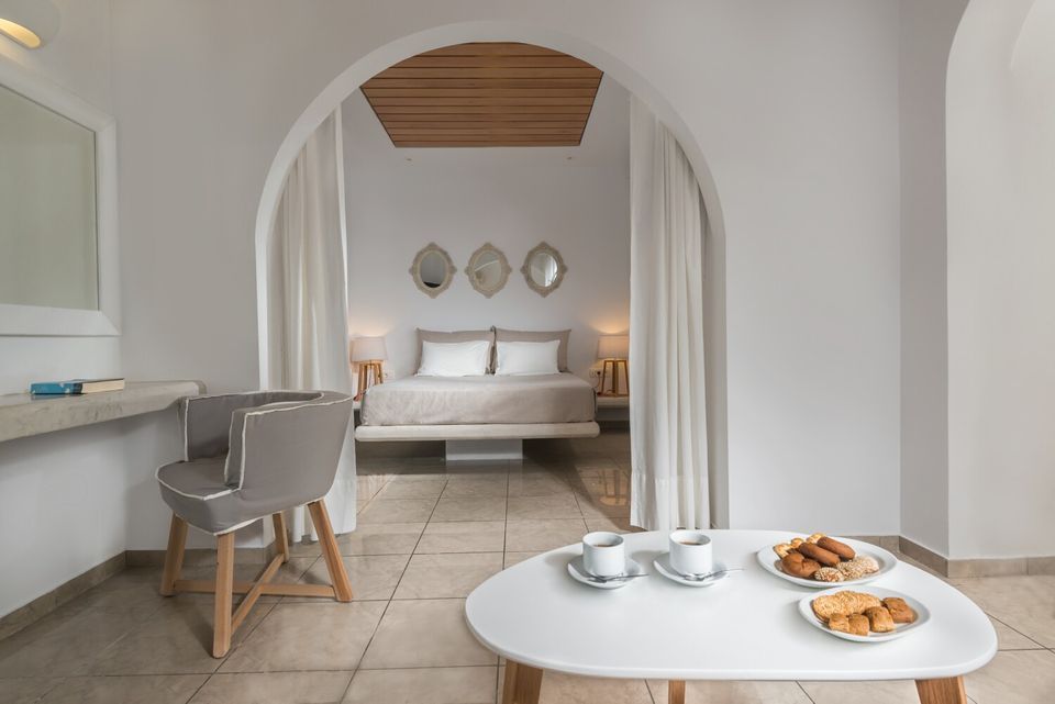 Hermes Hotel Santorini - TRIPLE - 4