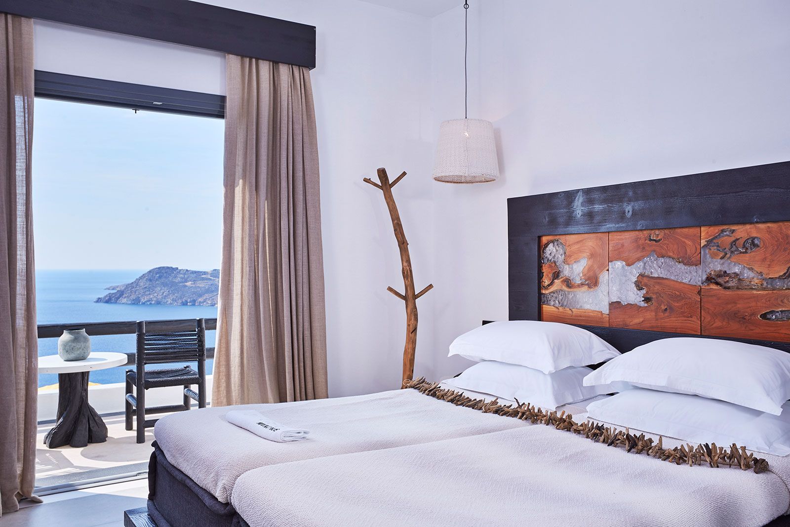 SIGNATURE Retreat Sea View GUESTROOM