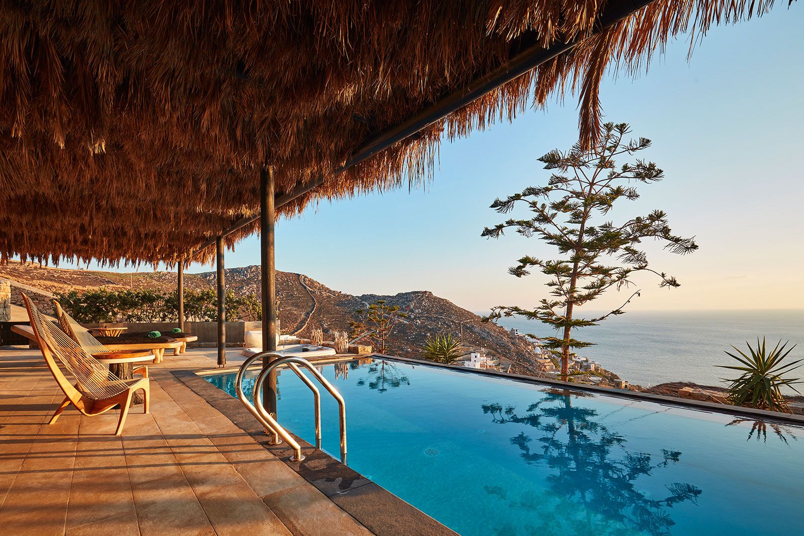 GRAND MAJESTIC 5-Bedroom VILLA with Private Pool