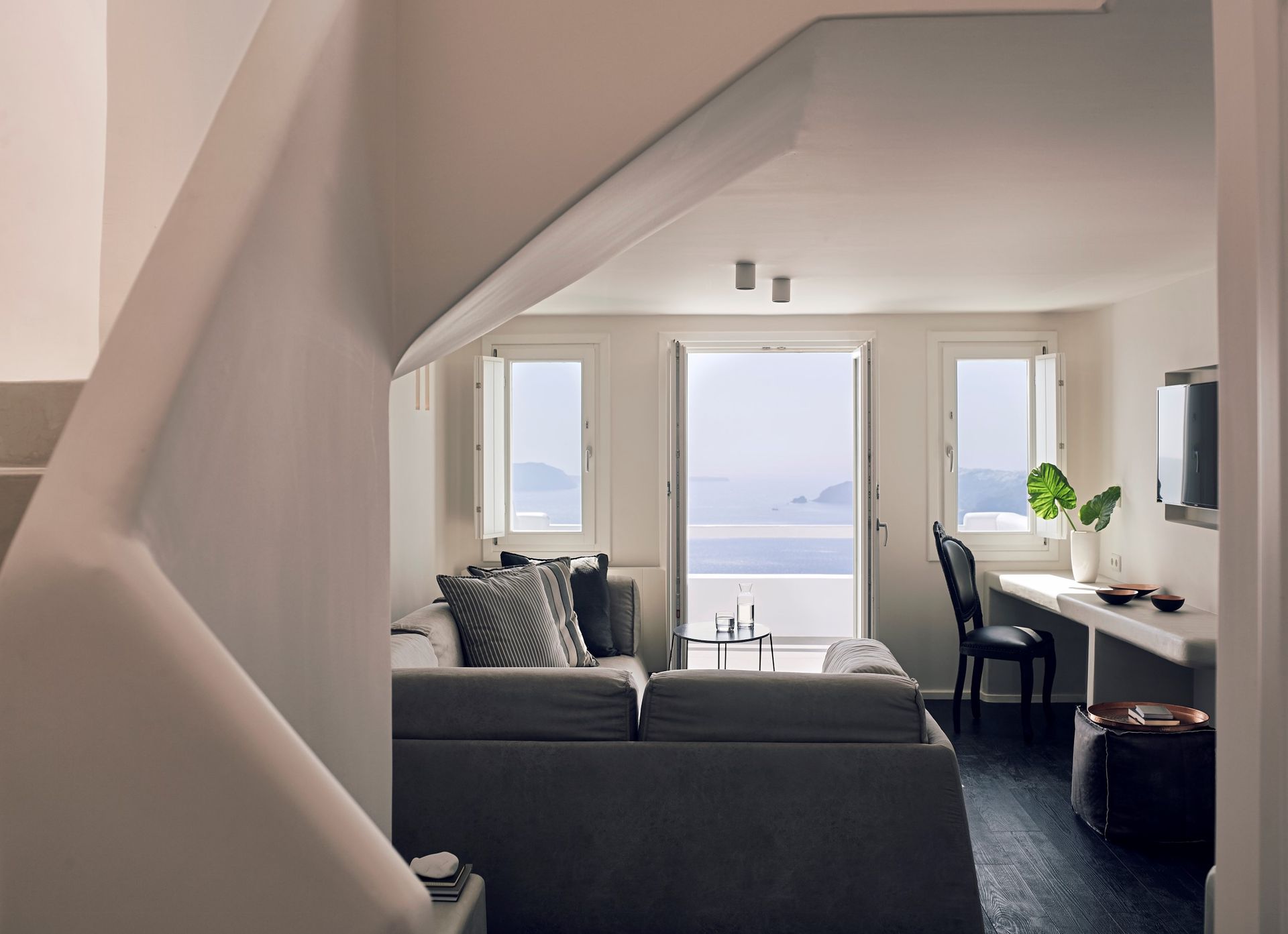 Maisonette with Hot Tub & Caldera Sunset View