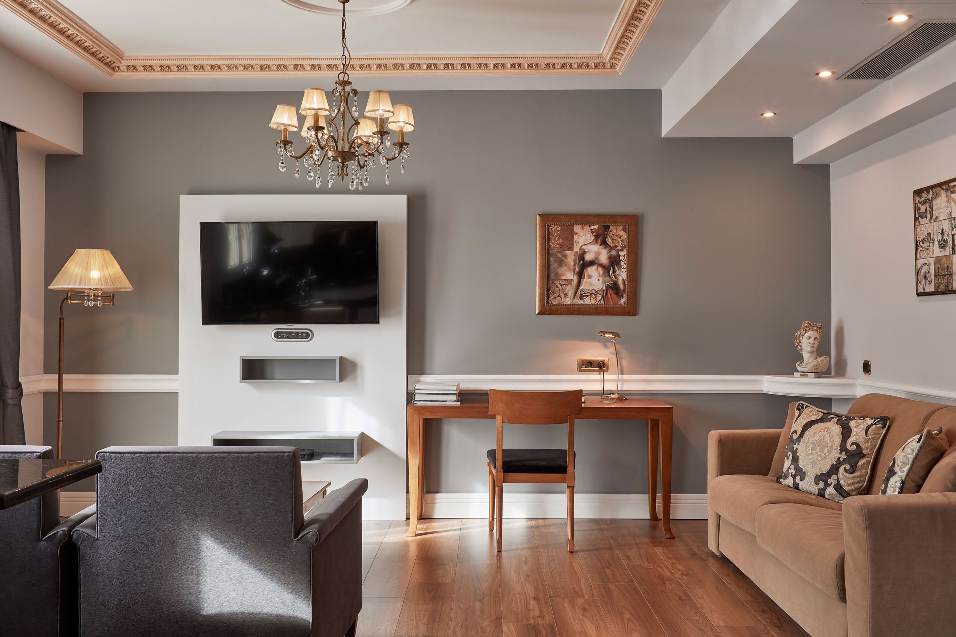 AVA EXCLUSIVE SUITE – ACROPOLIS VIEW [55m²/590ft² with veranda]