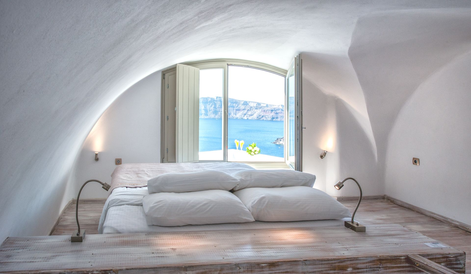 La Perla Villas & Suites - JRS - 15