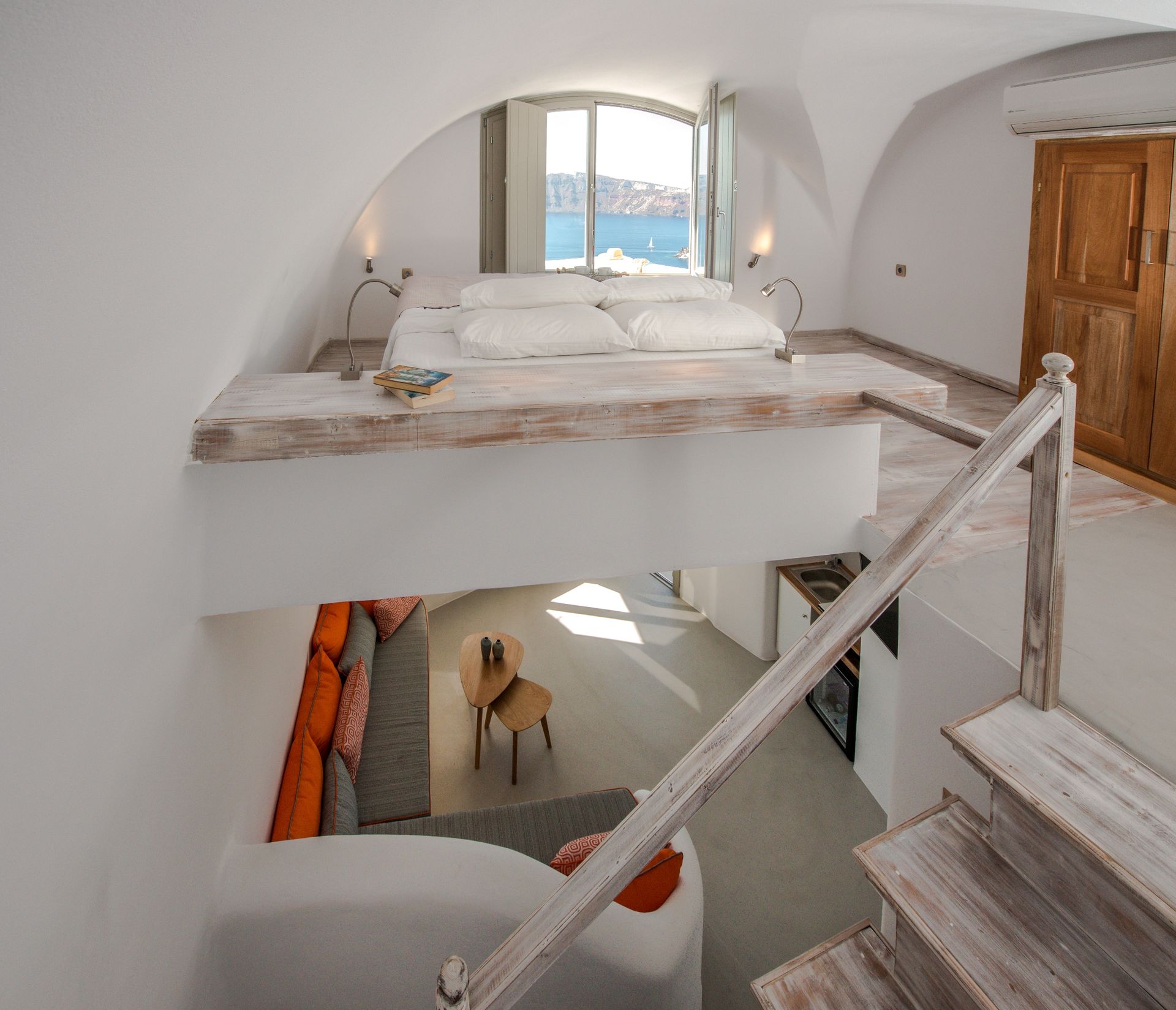 La Perla Villas & Suites - JRS - 8