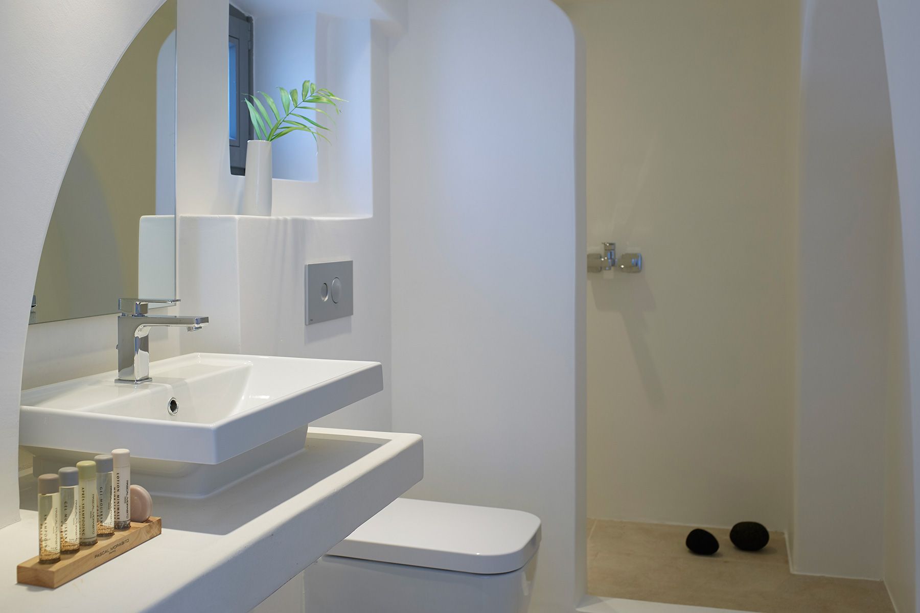 Aurora Luxury Suites Santorini - SUPR - 4