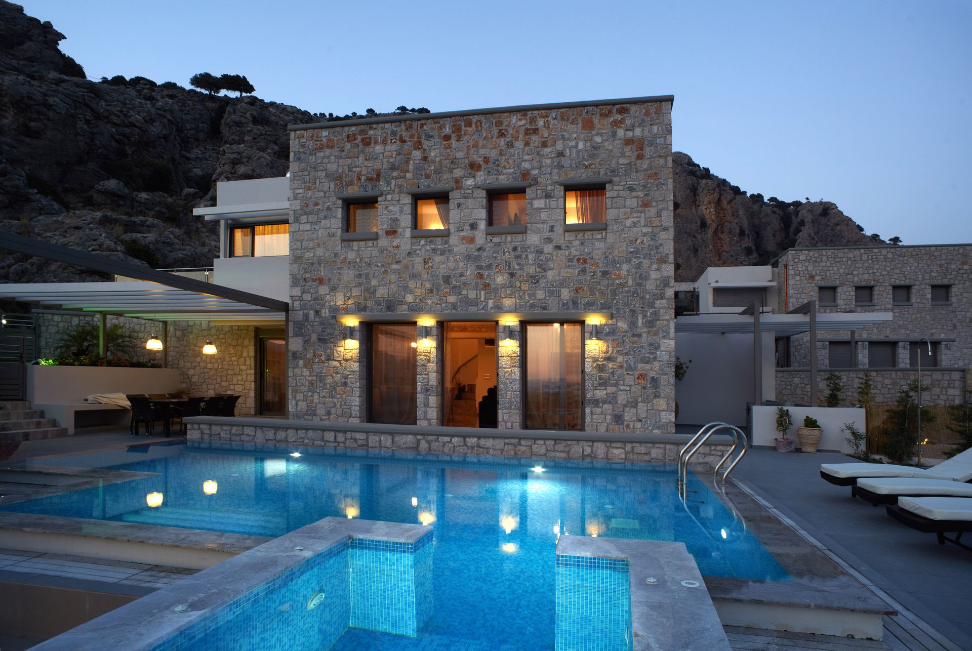Exclusive 3 Bedroom Villa Privee – Villa Eleana