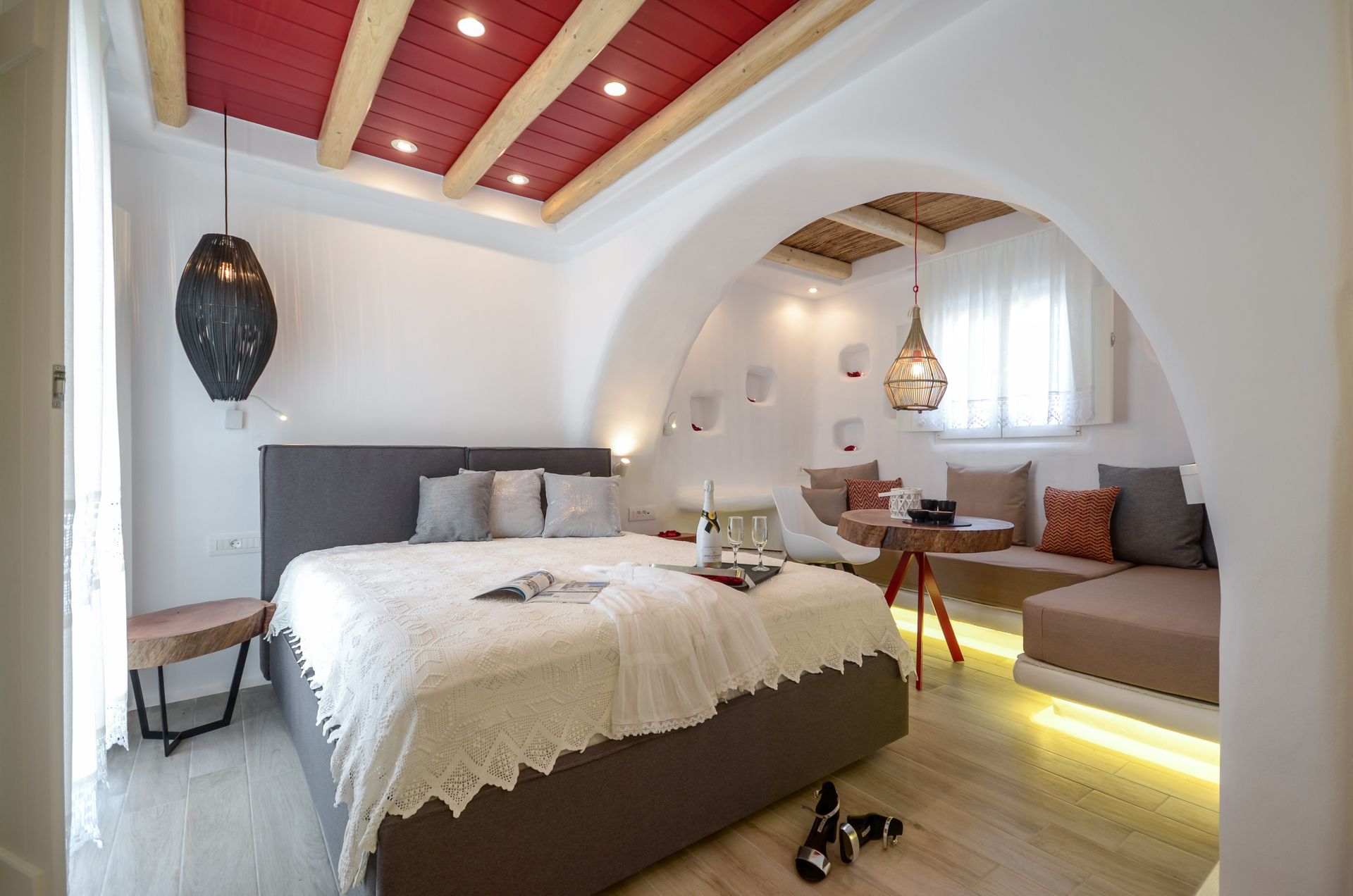Naxos Island Escape - WHITE - 4
