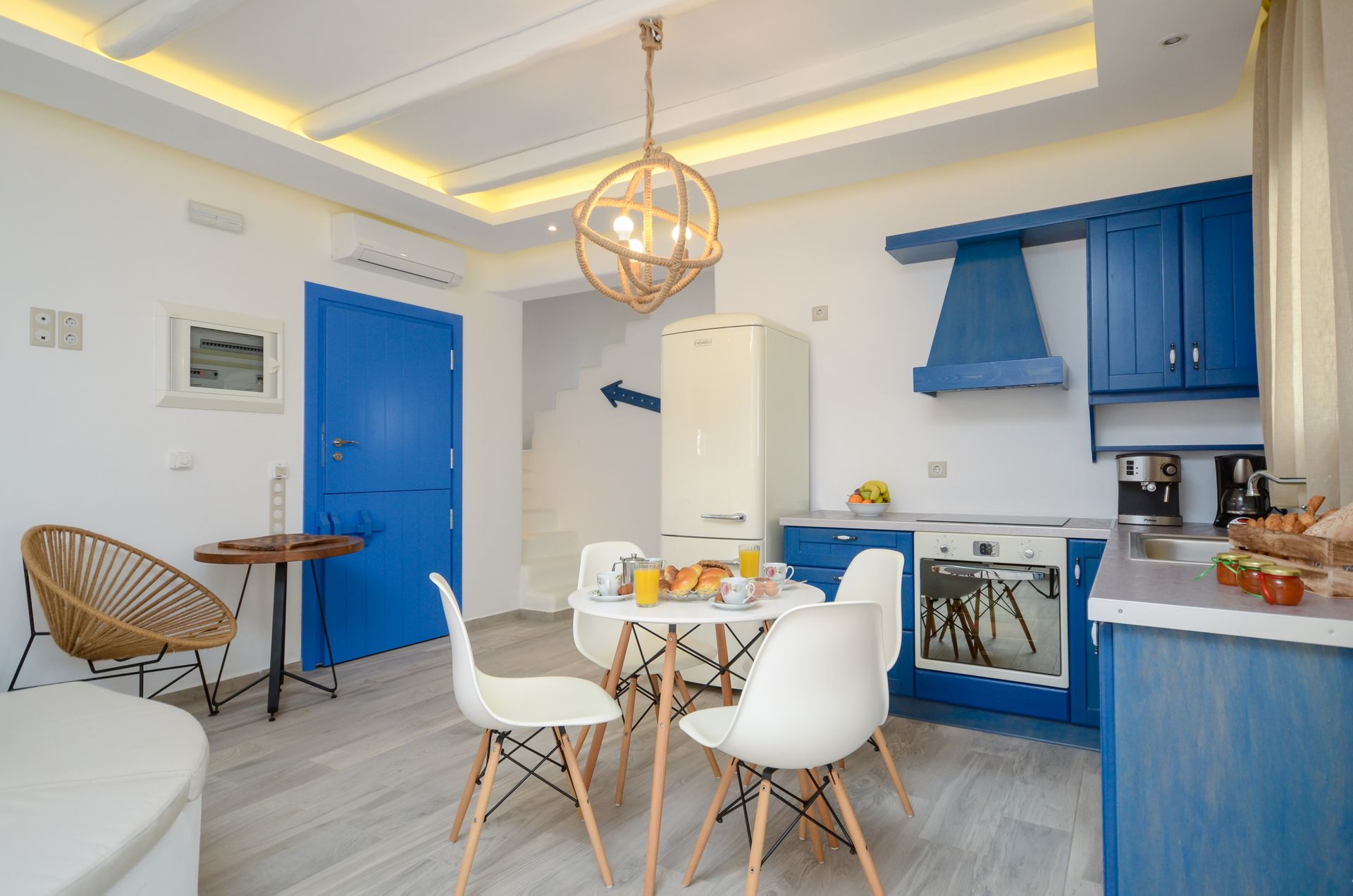 Depi’s Luxury Villas - BLUEV - 7