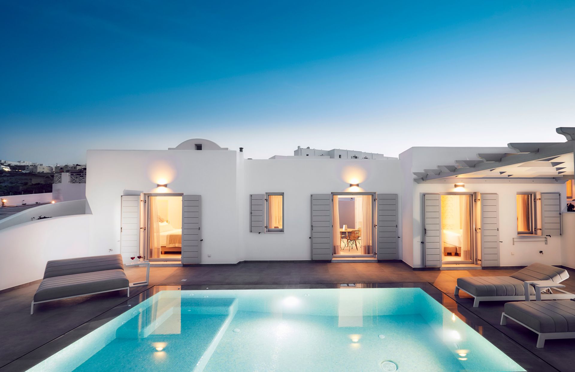 Deluxe VIlla with heated private pool & jetted tub