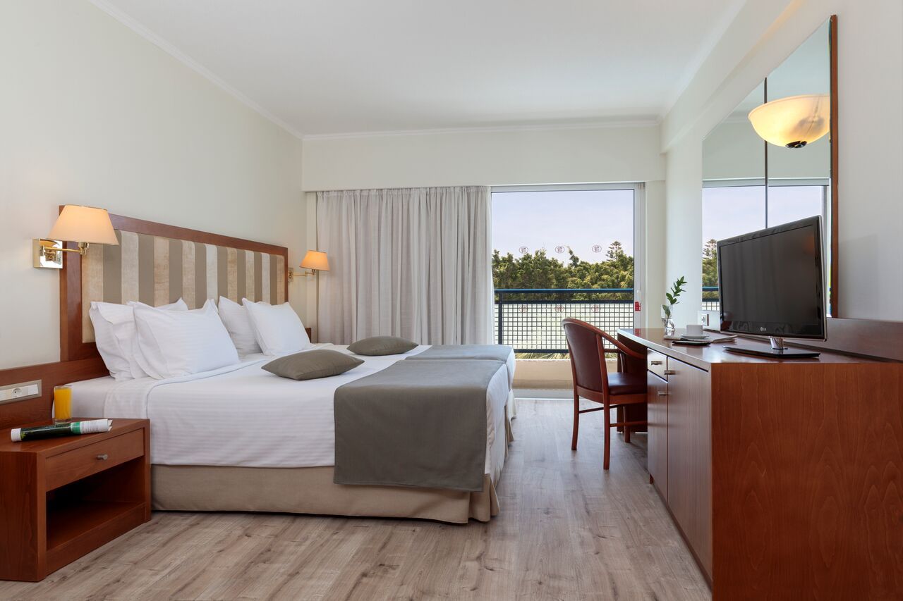 Double Room Pool View