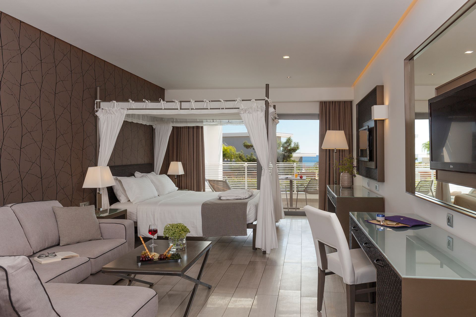 Junior Suite Garden View