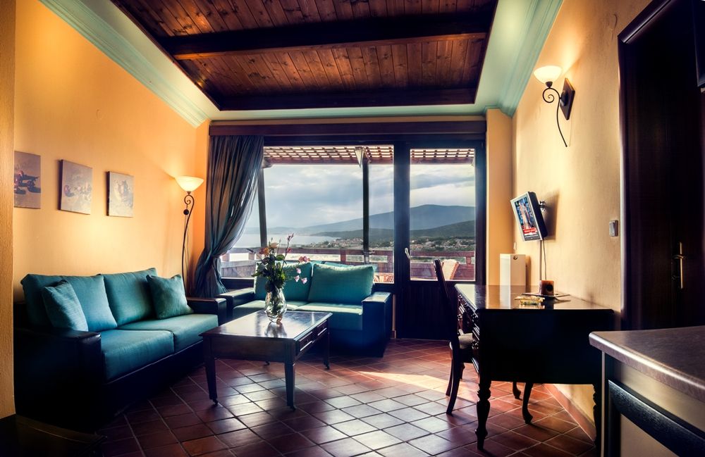 Deluxe Suite