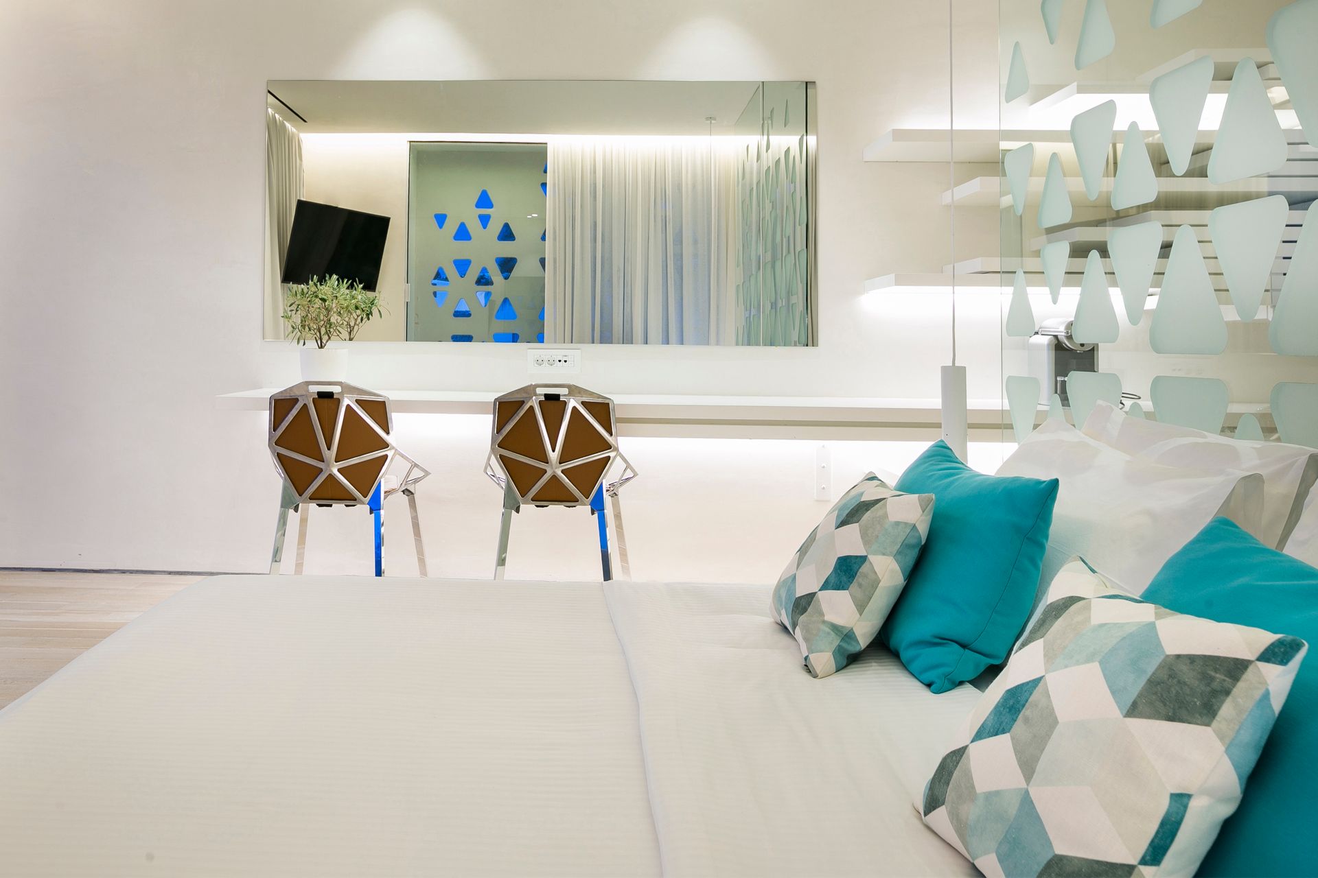 Mykonos Dove Beachfront Hotel - ULTIMA - 3