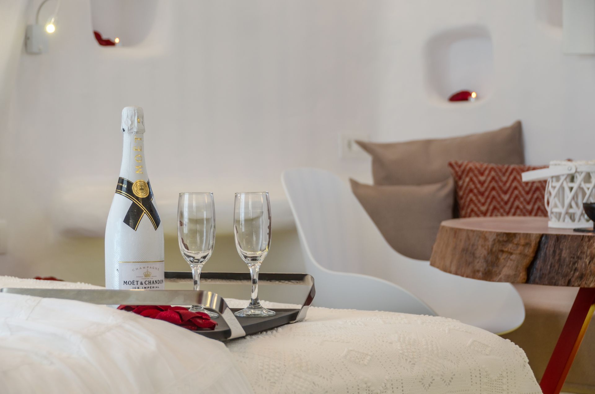 Naxos Island Escape - WHITE - 8