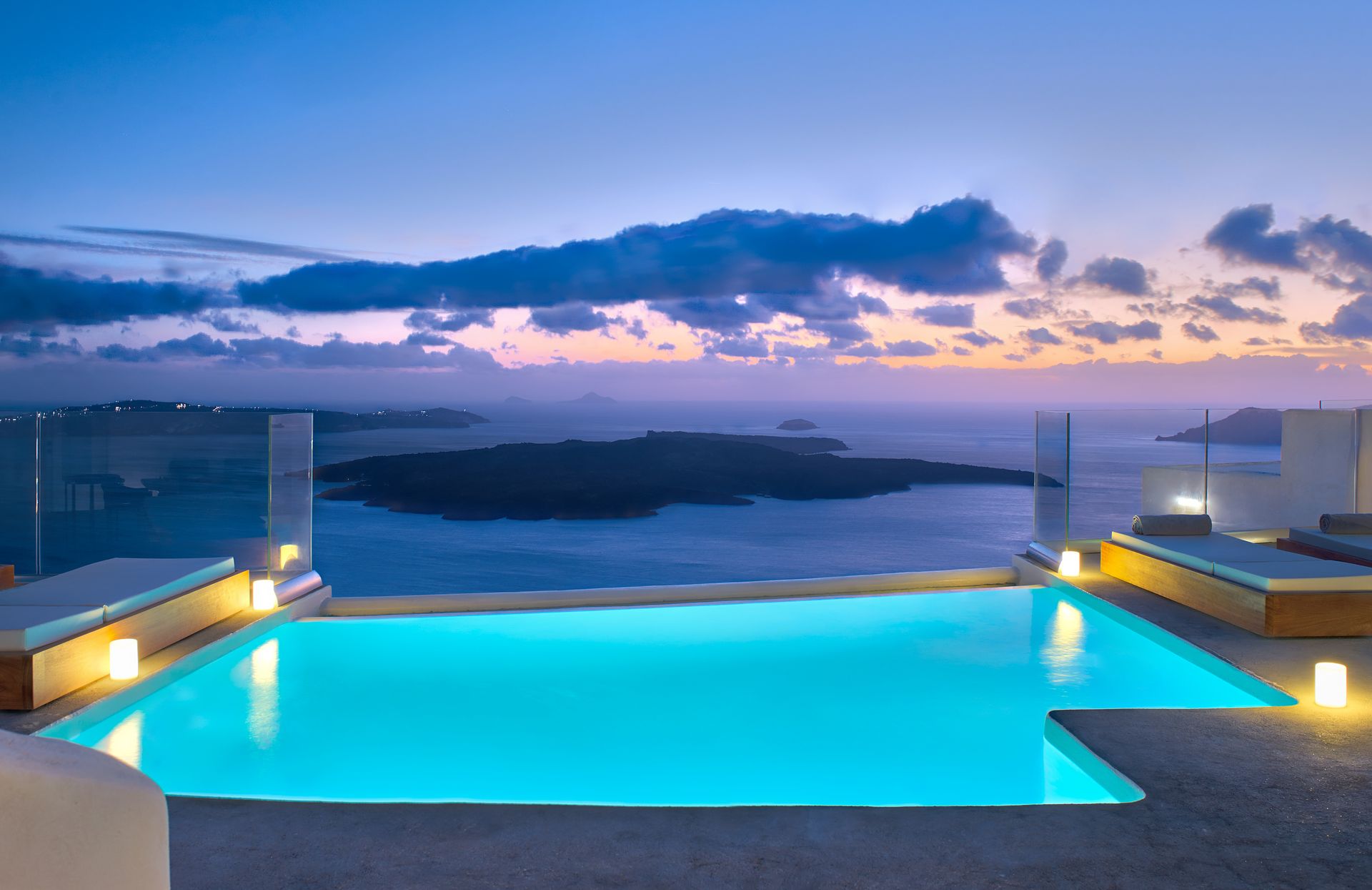 Villas Ioli & Anastasia with Stunning Caldera Views