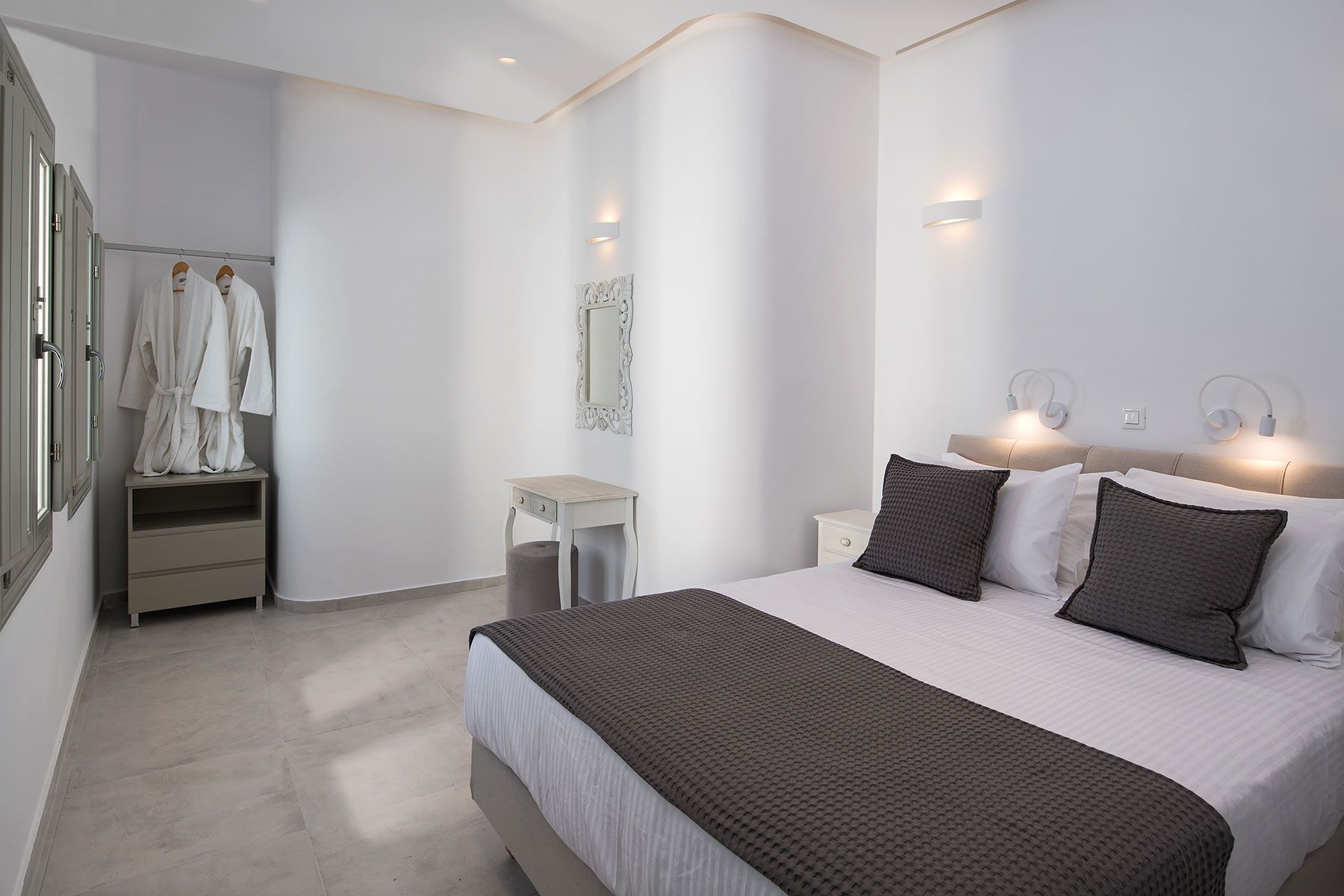 Altemar Suites Santorini - TWOBED - 2
