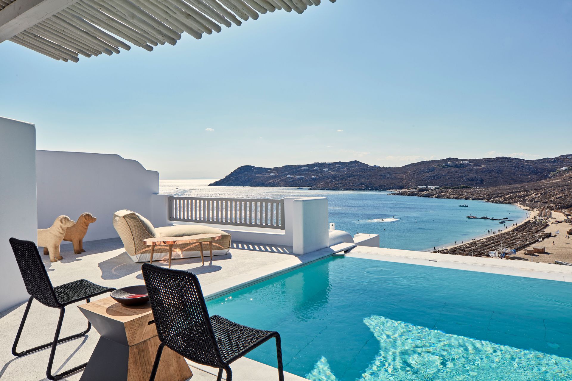 GRAND EXECUTIVE Suite with Sea View & Private Pool
