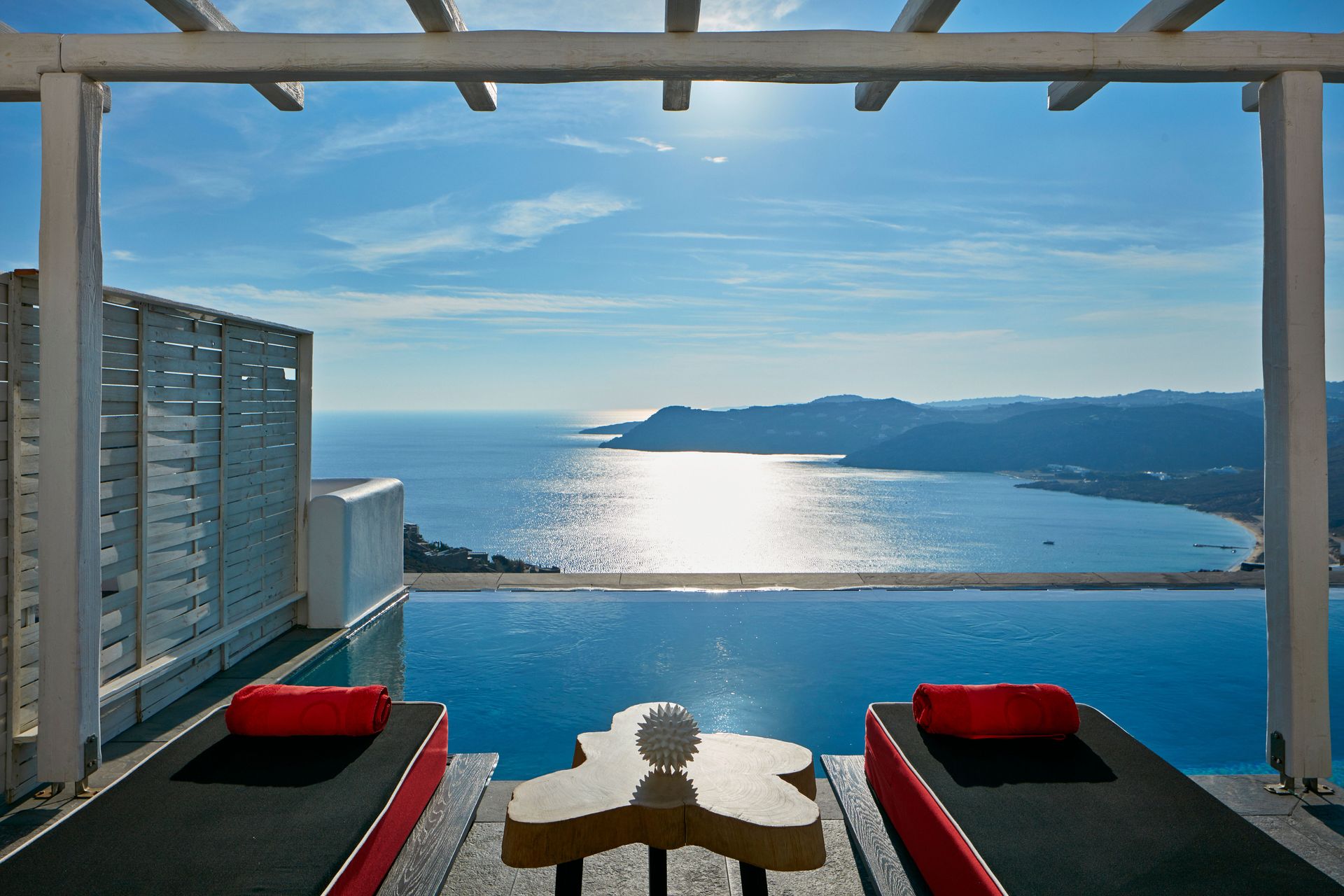 TEMPTATION 2-Bedroom in-house VILLA with Private Pool