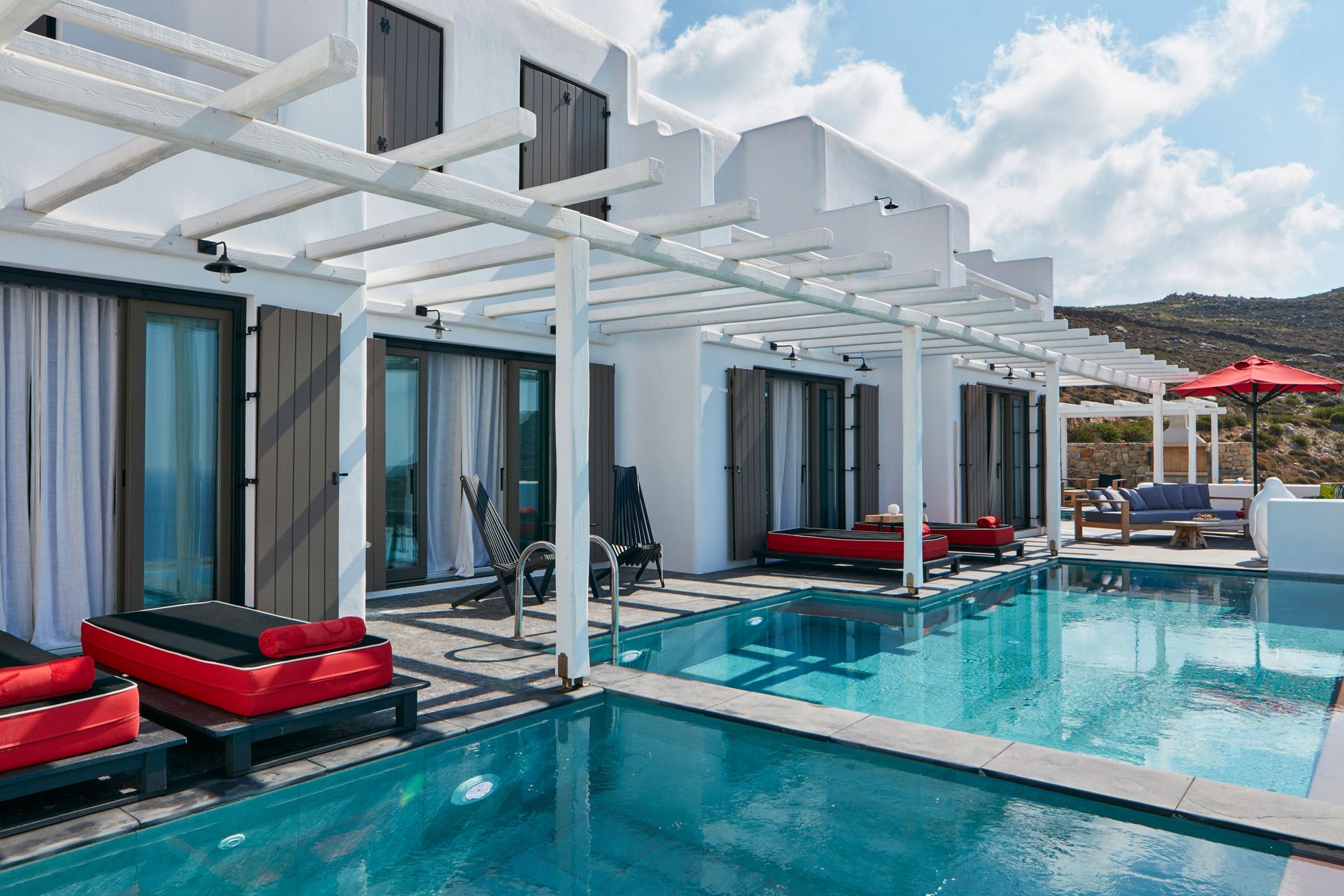 MYSTIQUE 2-Bedroom in-house VILLA with Private Pool