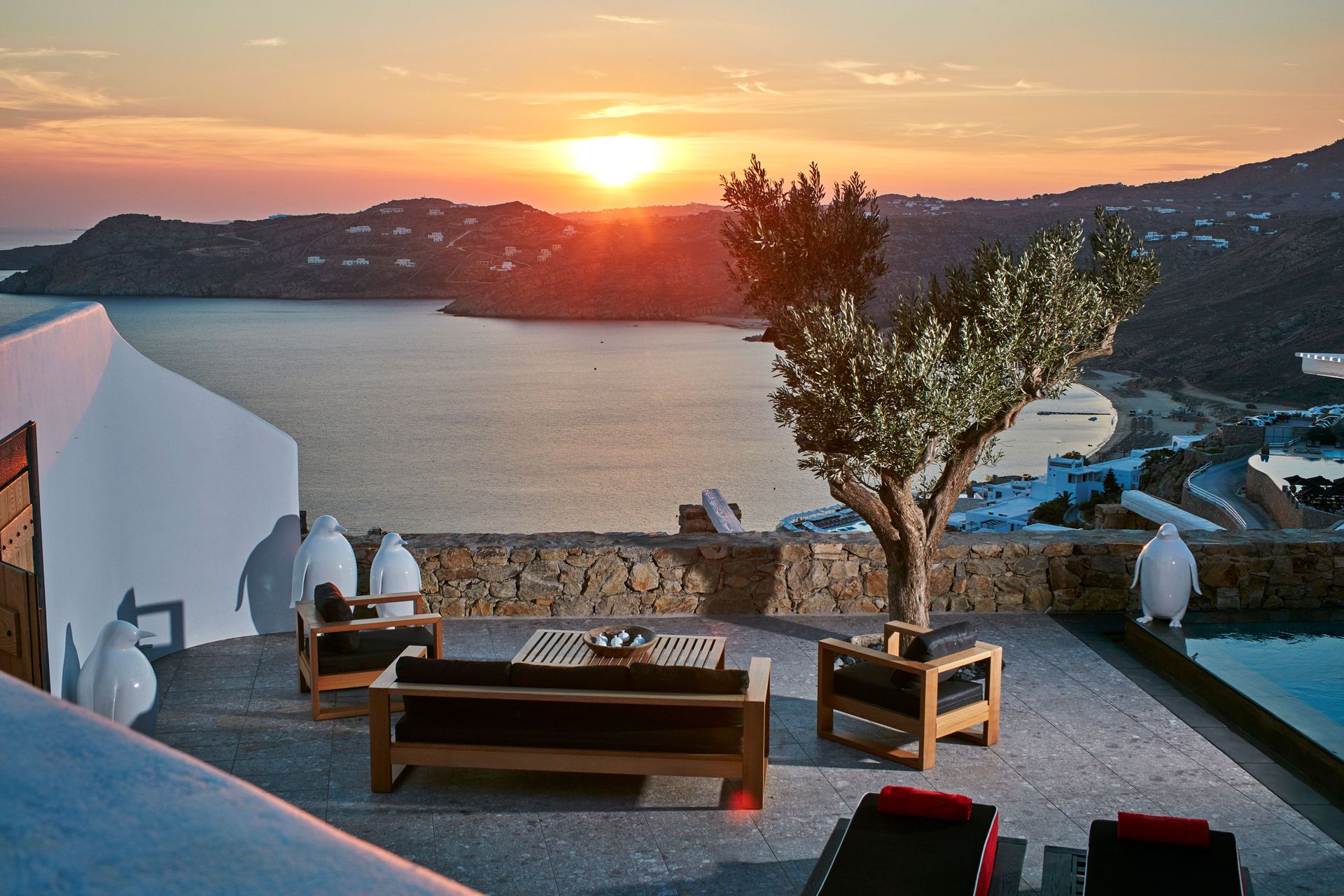 APOCALYPSIS 4-Bedroom VILLA with Private Pool
