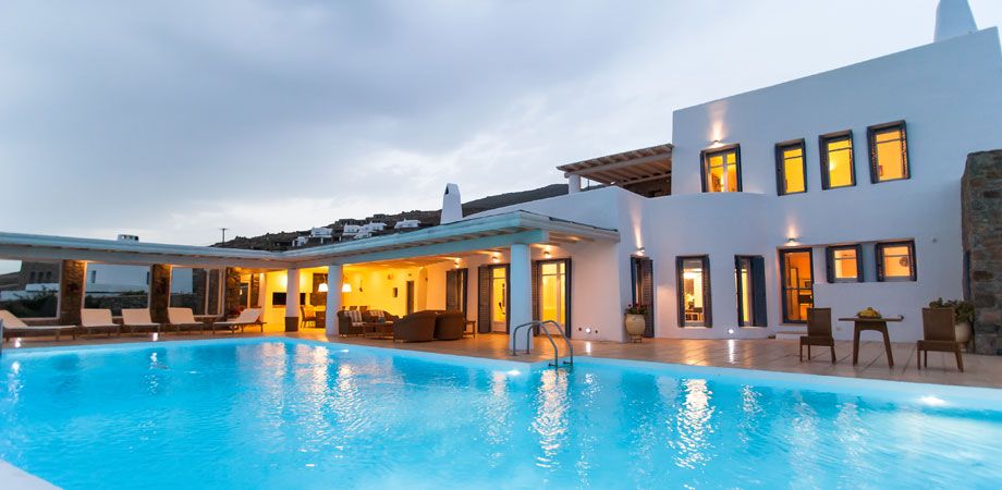 Villa Avra