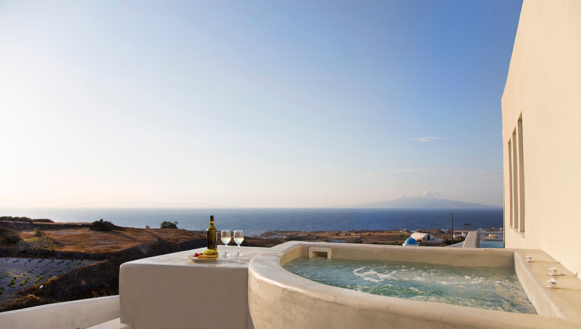 Honeymoon Jacuzzi Suite