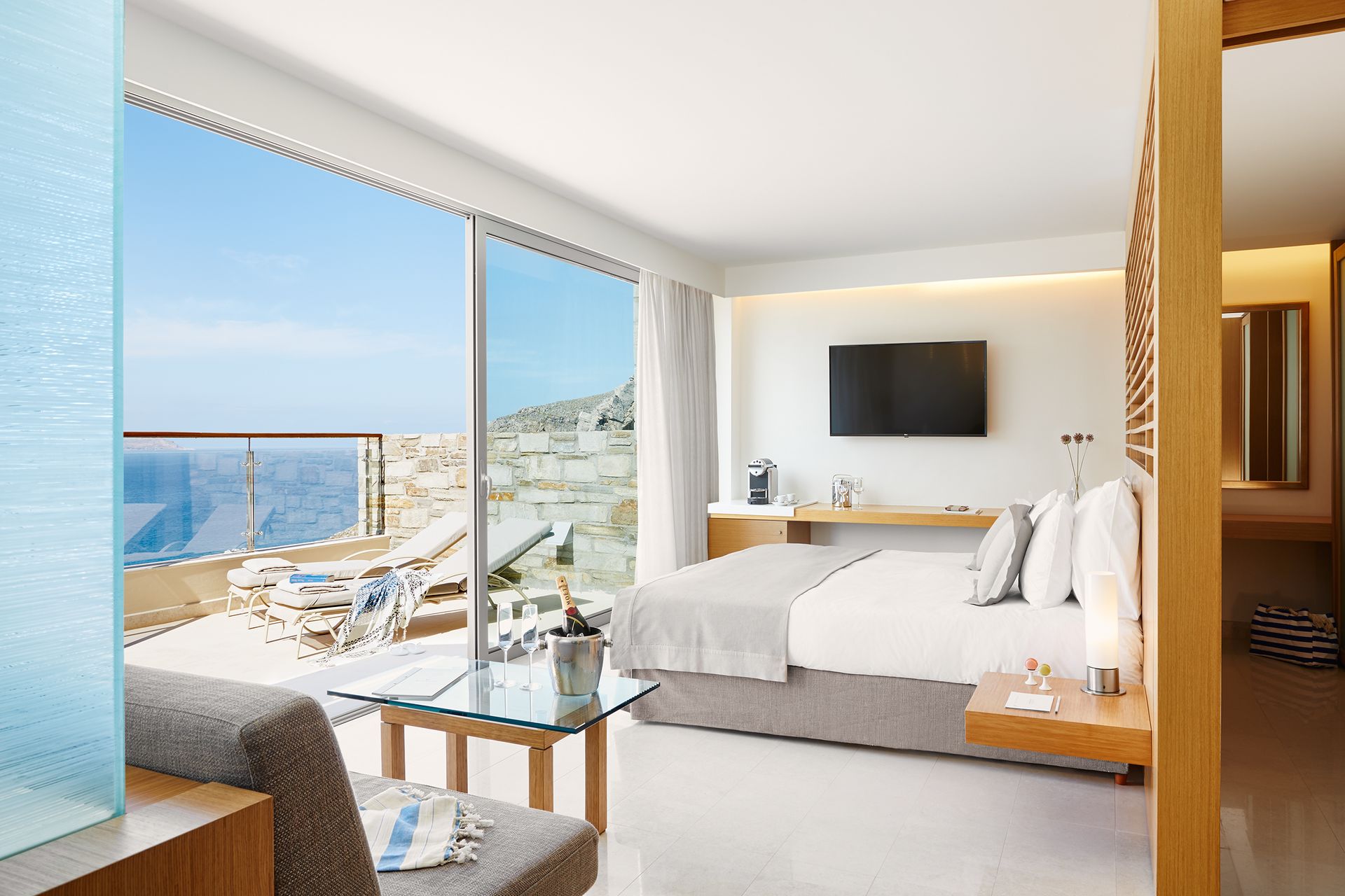 Double Deluxe Room Sea View  Outdoor Jacuzzi