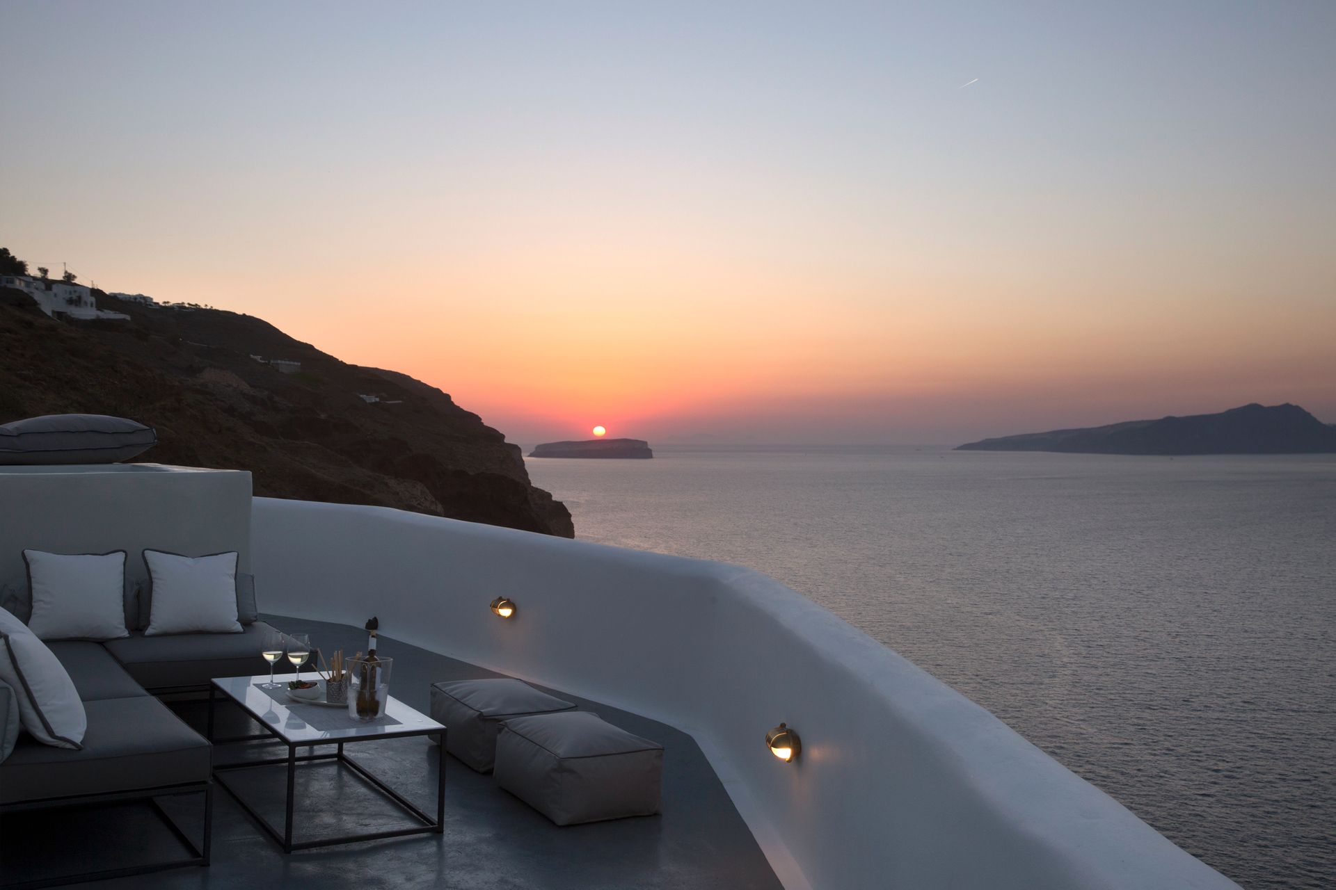 Akrotiri Cove Santorini - LUXHOU - 12