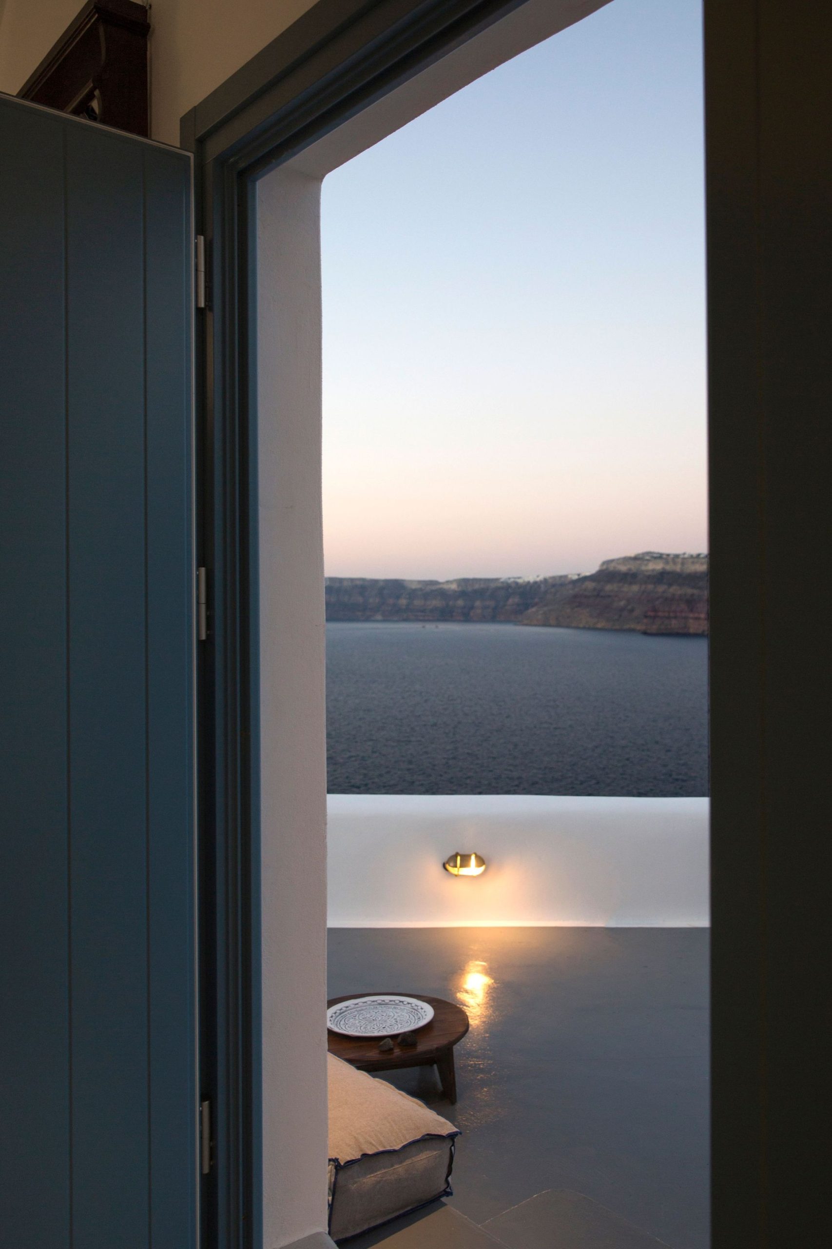 Akrotiri Cove Santorini - LUXHOU - 16