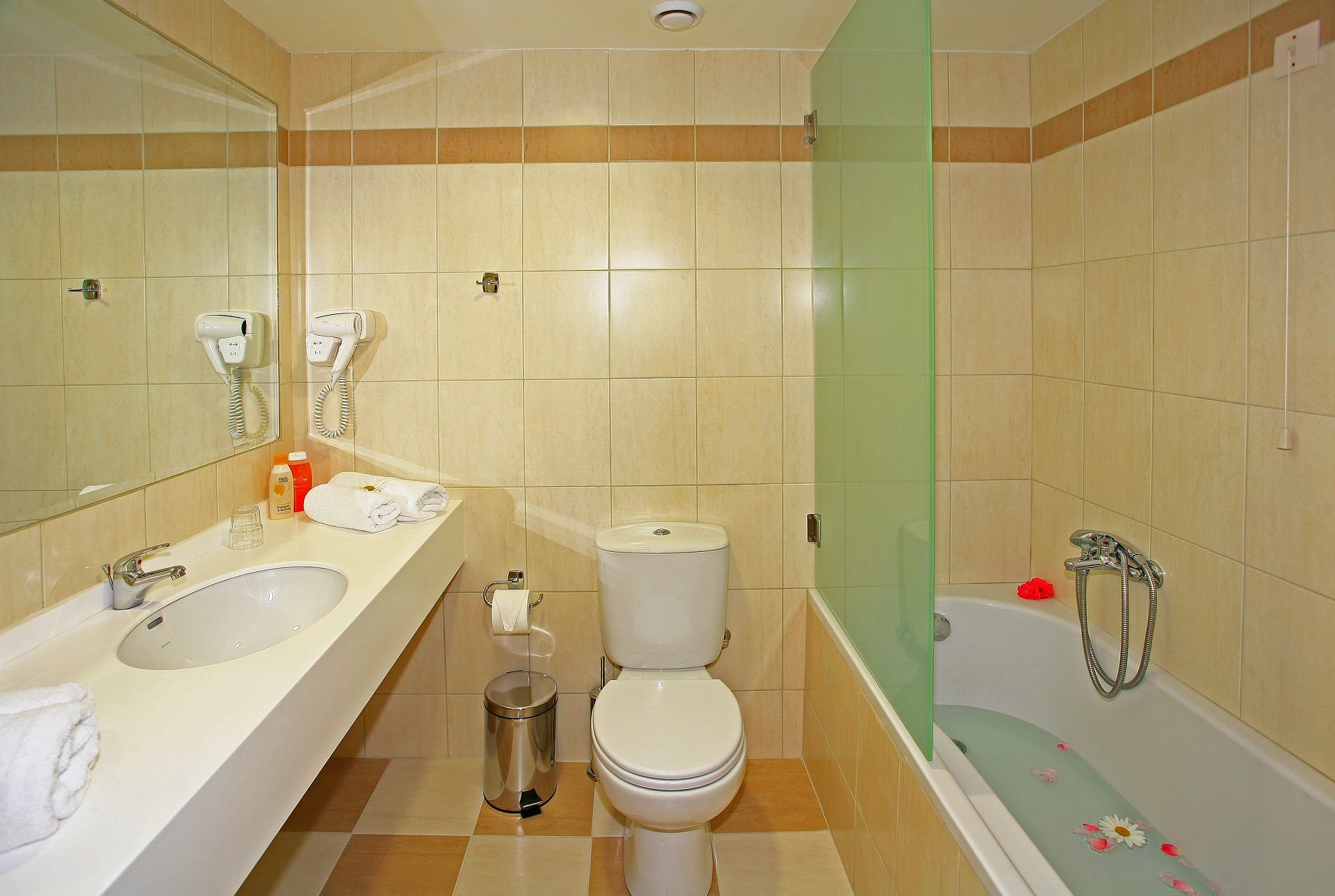 Katrin Hotel & Bungalows - DBL - 2
