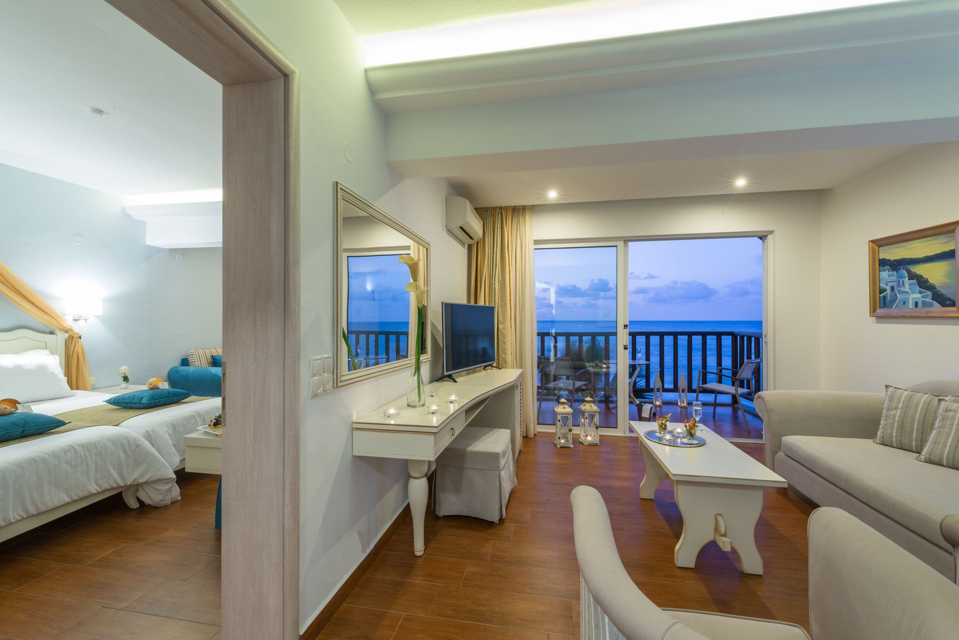 Premium Suite 2 Rooms Beach Front