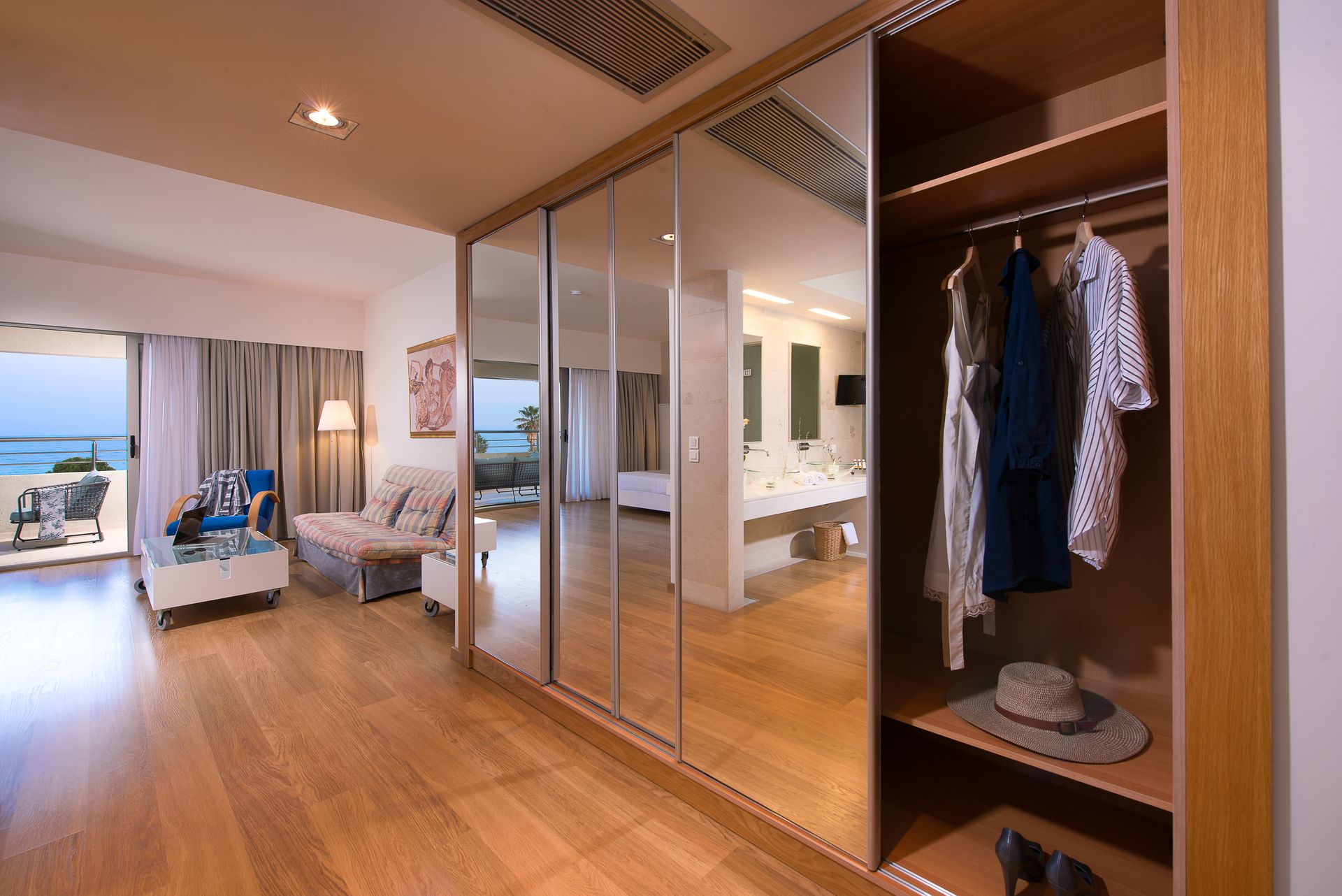 Kassandra Palace Seaside Resort - SVSUIT - 4