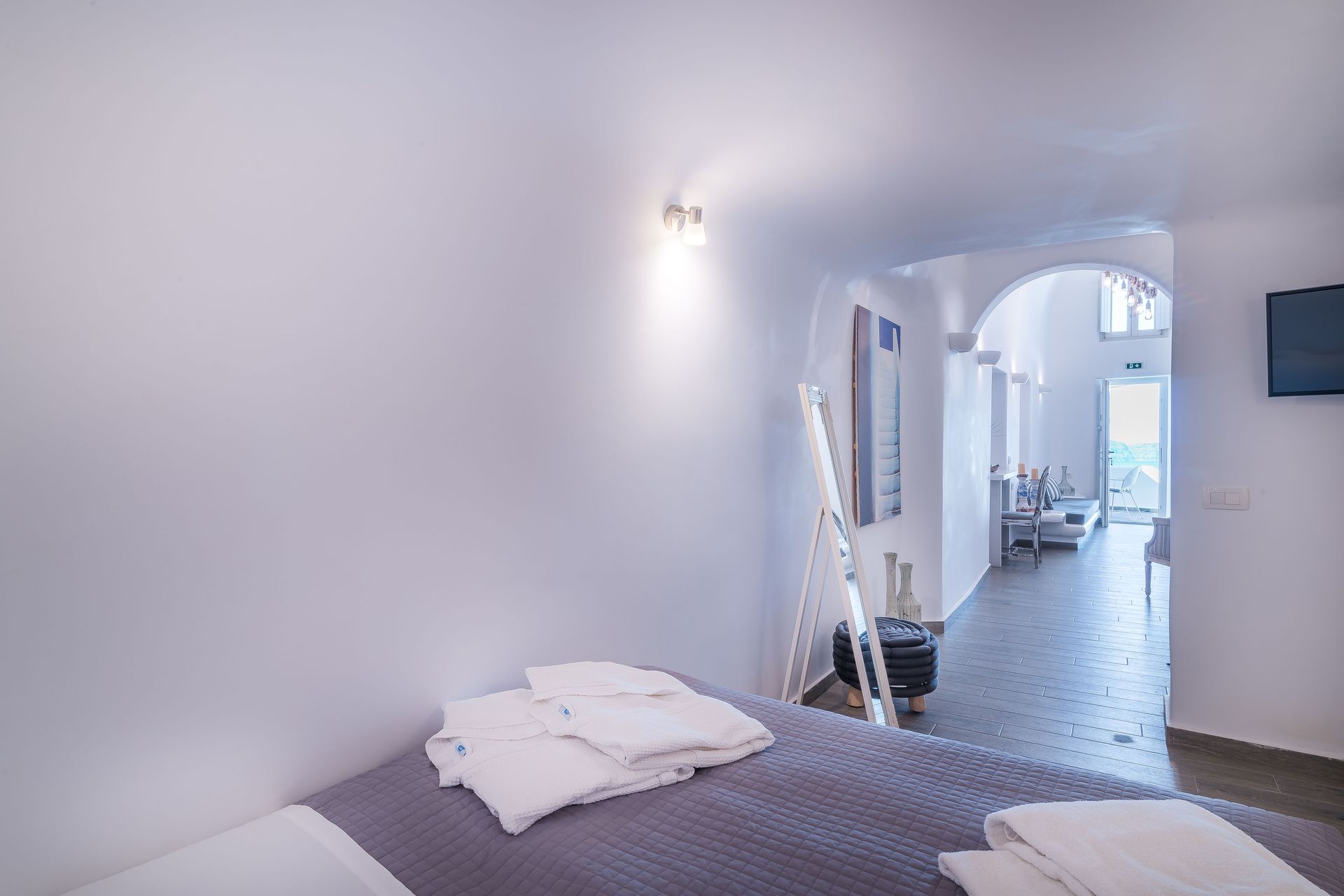 Angel Luxury Suites Santorini - ATHINA - 5