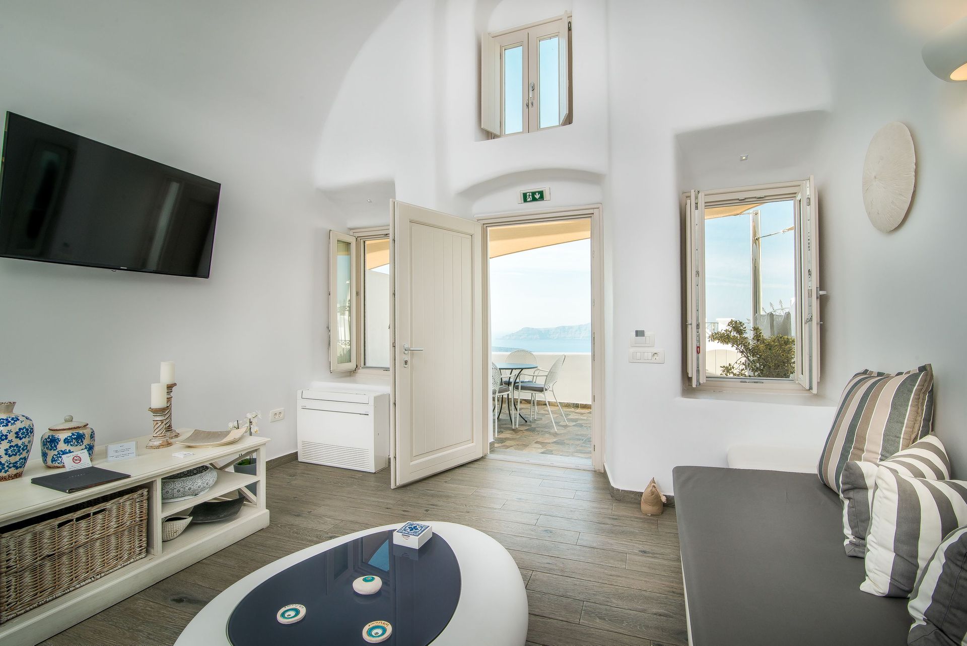 Angel Luxury Suites Santorini - ANGEL - 9