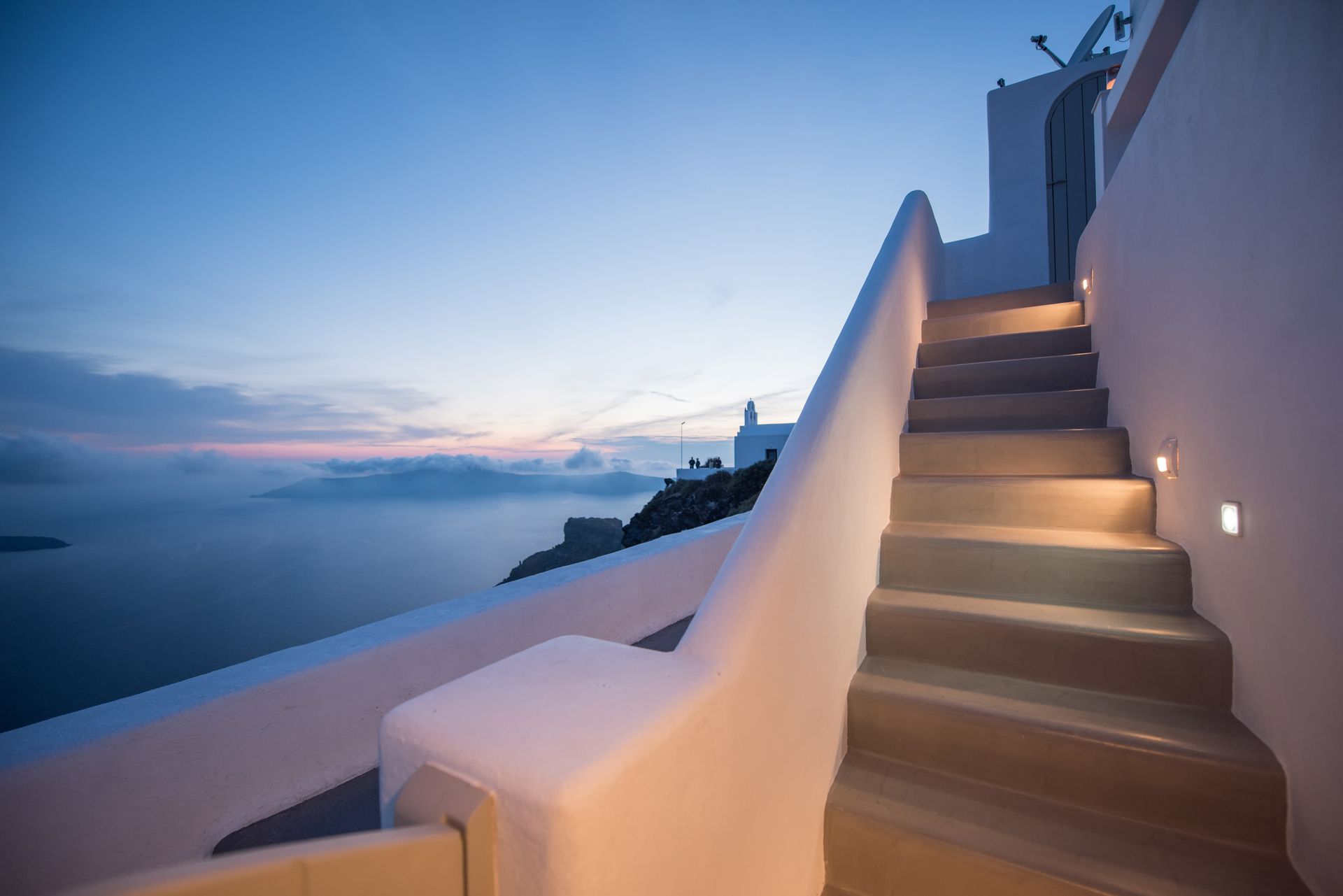 Aqua Luxury Suites Santorini - MARINE - 13