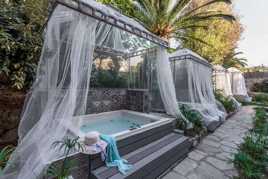Double Room with Jacuzzi
