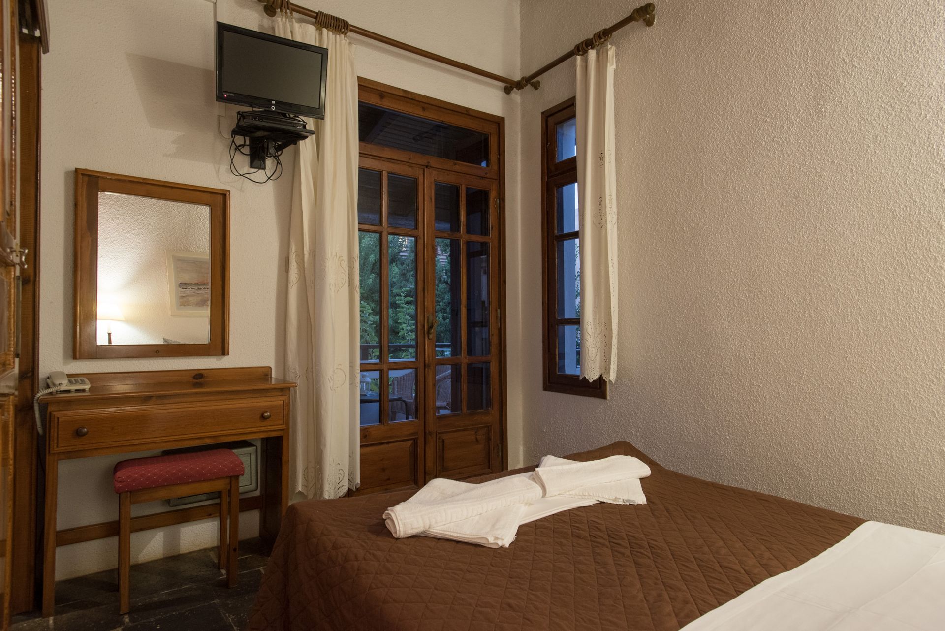 One Bedroom Maisonette