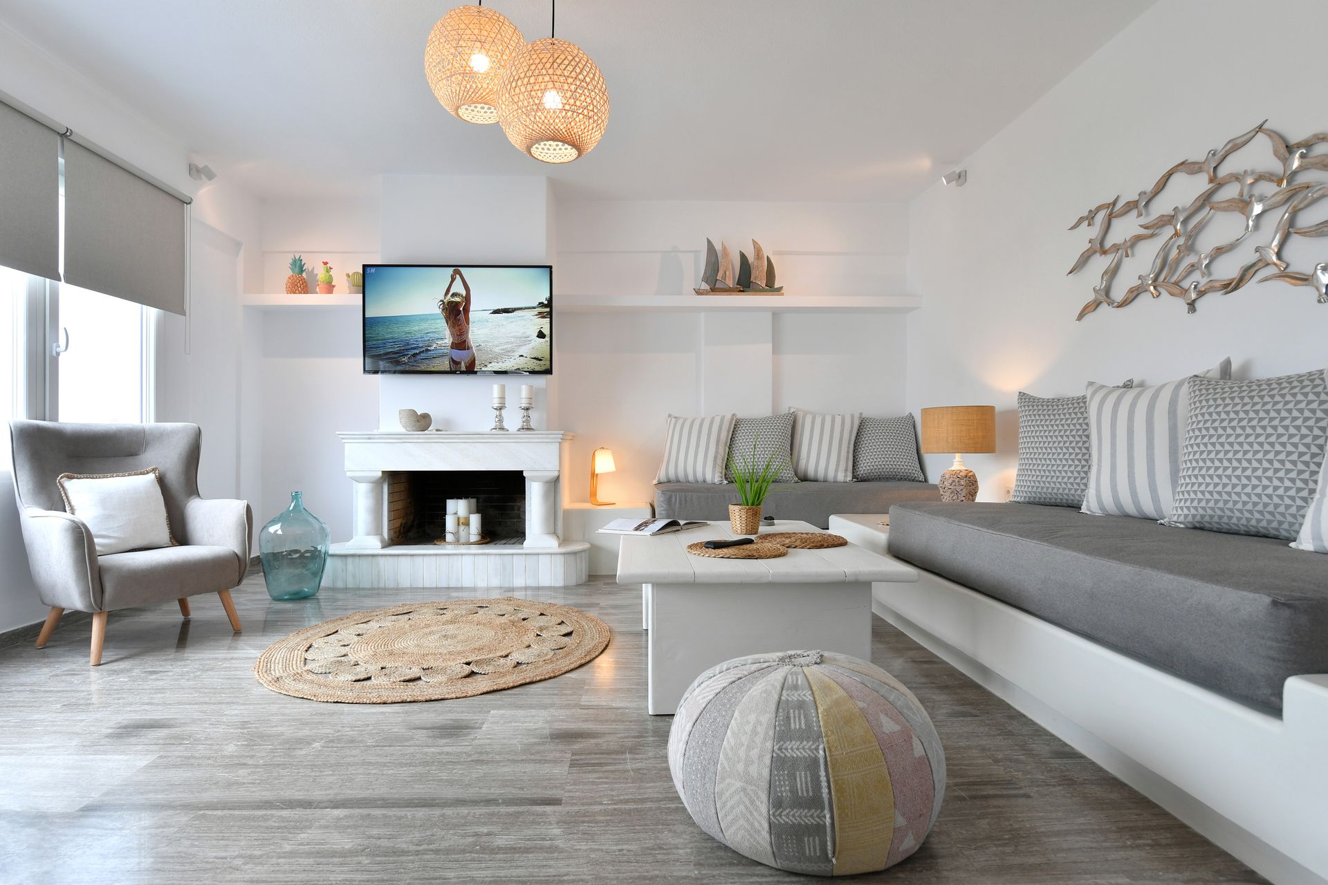 Deluxe 3 Bedroom Apartment with Outdoor Jacuzzi & Partial Sea View (Seasonal Jacuzzi: Open May – Oct)