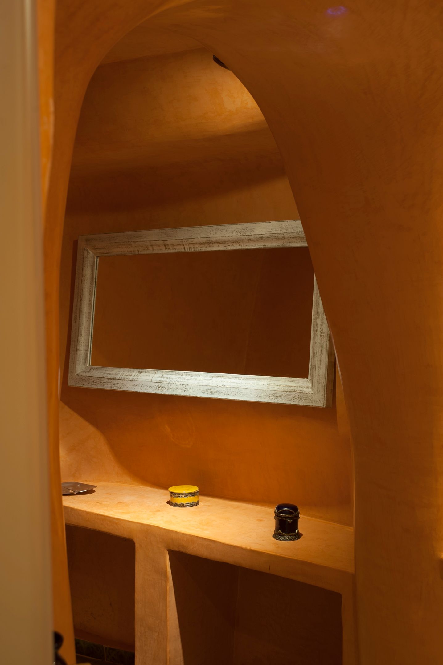 Heliophos Boutique Caves - DELSUI - 44