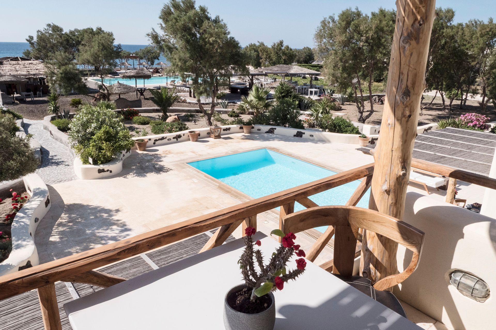 Suite with Balcony & Sea View