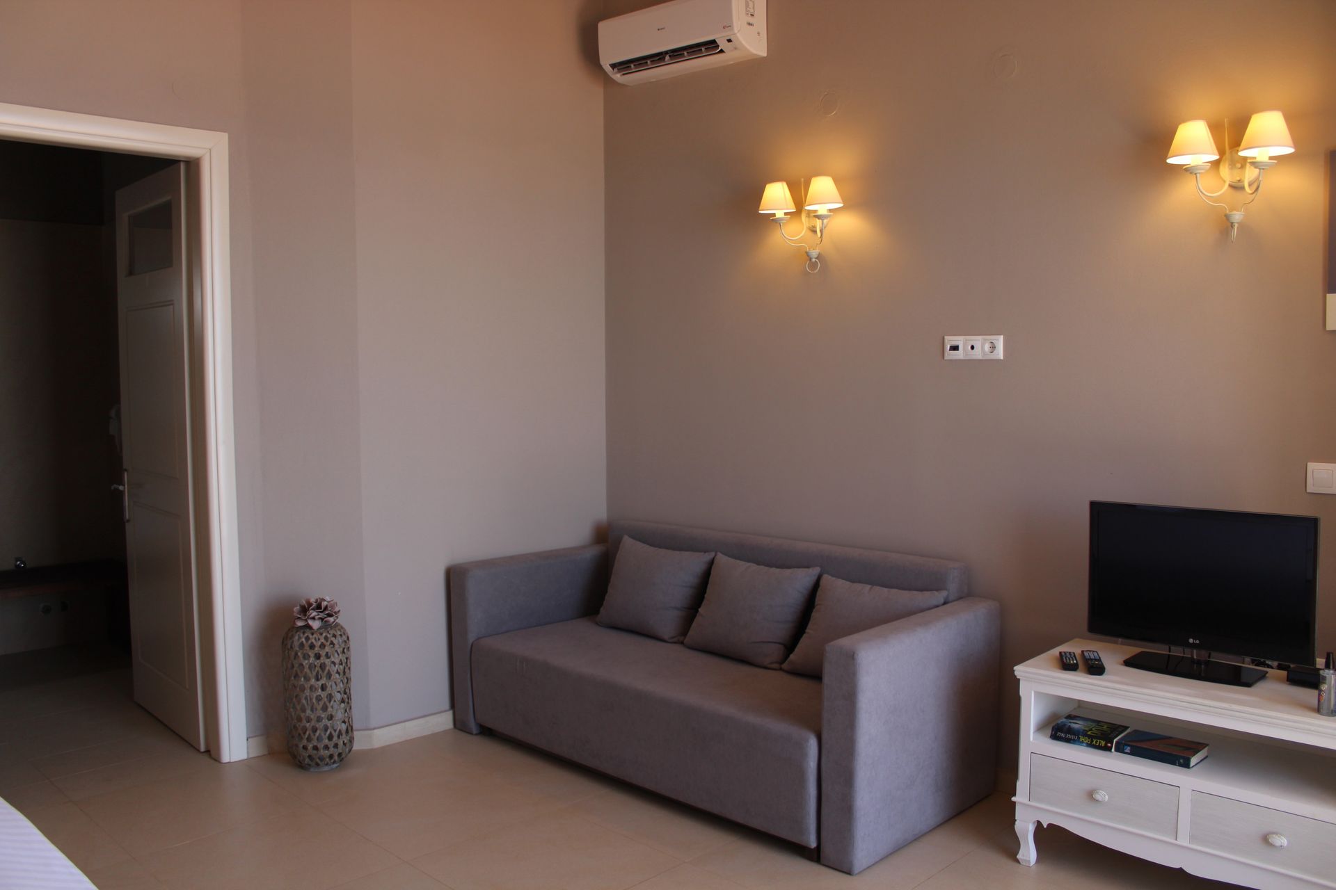 Picture Suites Corfu - SUI - 2