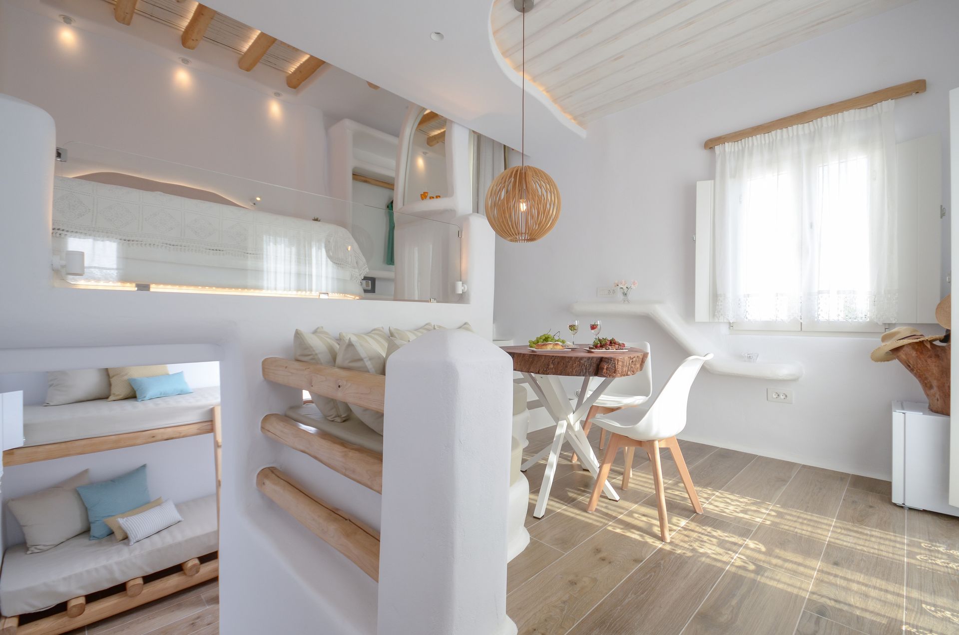 Grand Suite Sea View Maisonette
