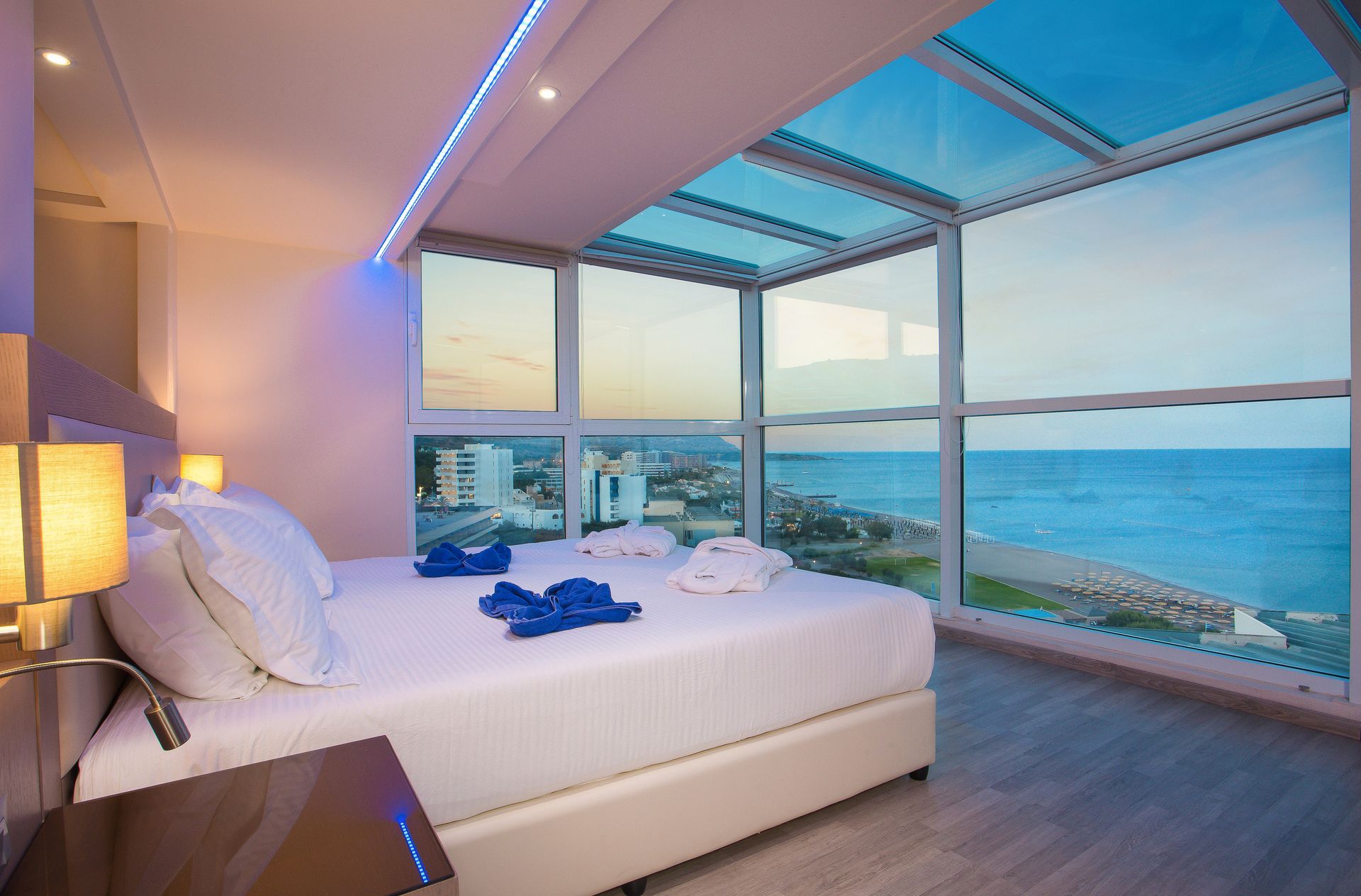 Pegasos Deluxe Beach Hotel - SKY - 2