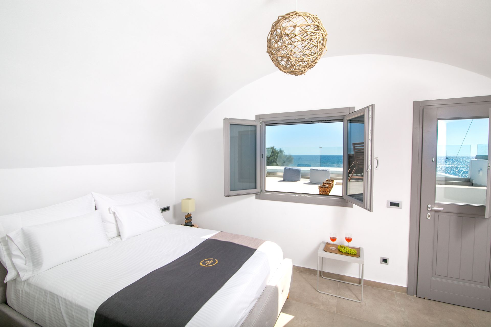 Aegean Melody Suites Santorini - DLXSUI - 34