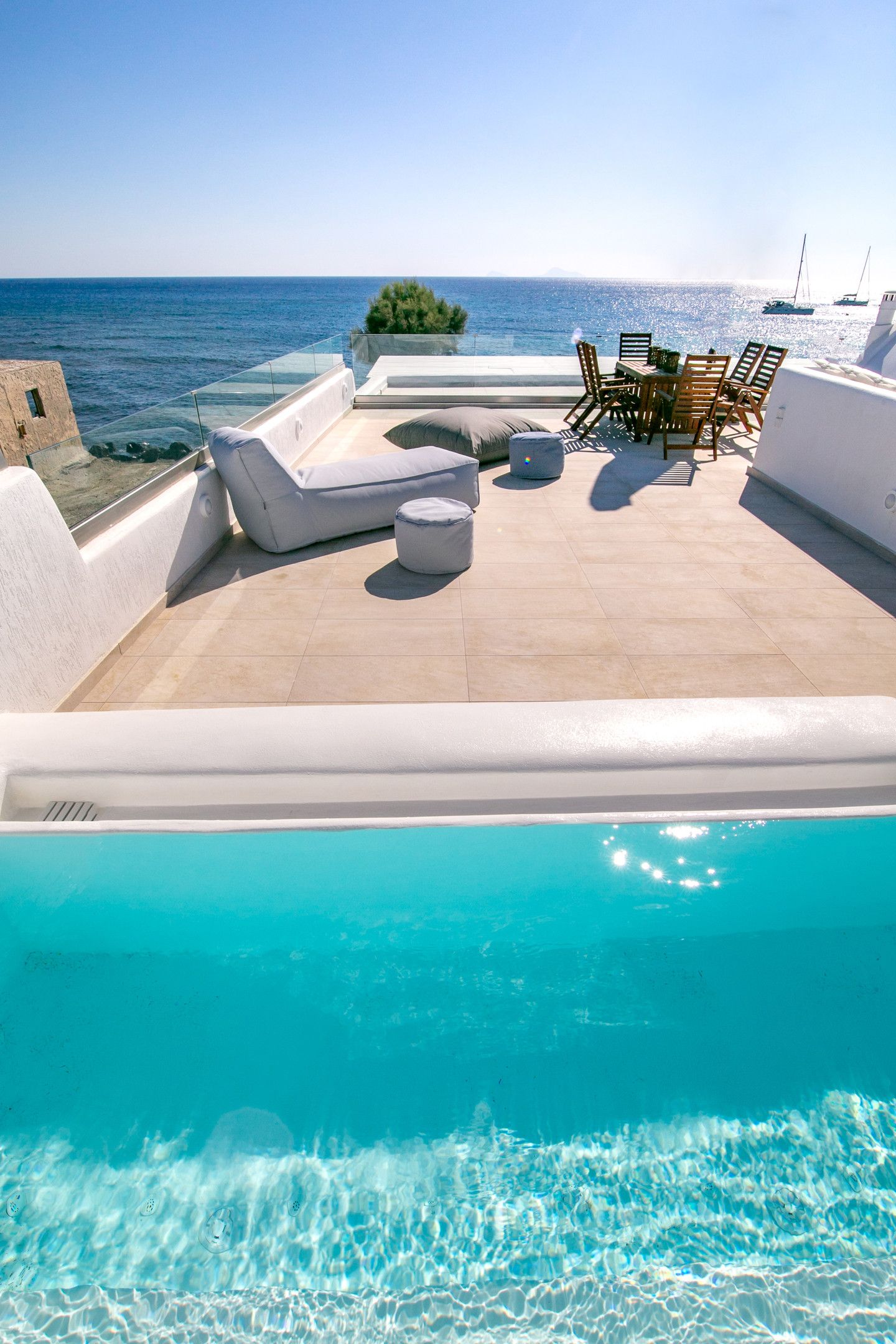 Aegean Melody Suites Santorini - DLXSUI - 41